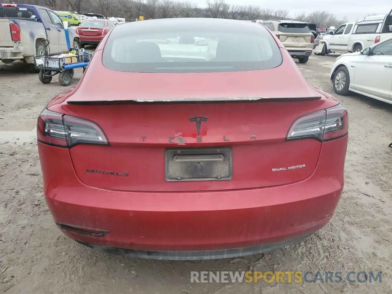 6 Фотография поврежденного автомобиля 5YJ3E1EB7MF079737 TESLA MODEL 3 2021