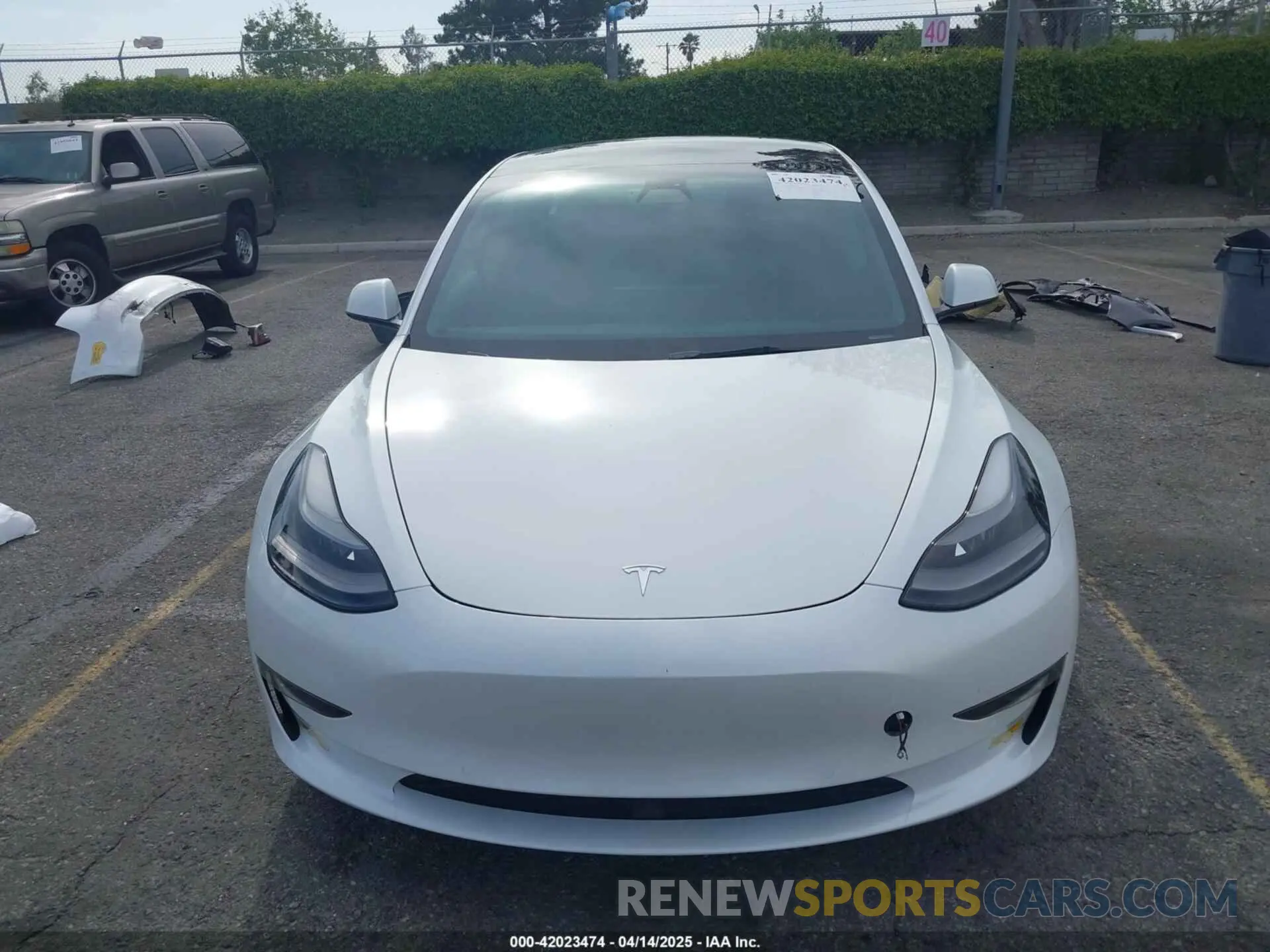 13 Фотография поврежденного автомобиля 5YJ3E1EB7MF089524 TESLA MODEL 3 2021