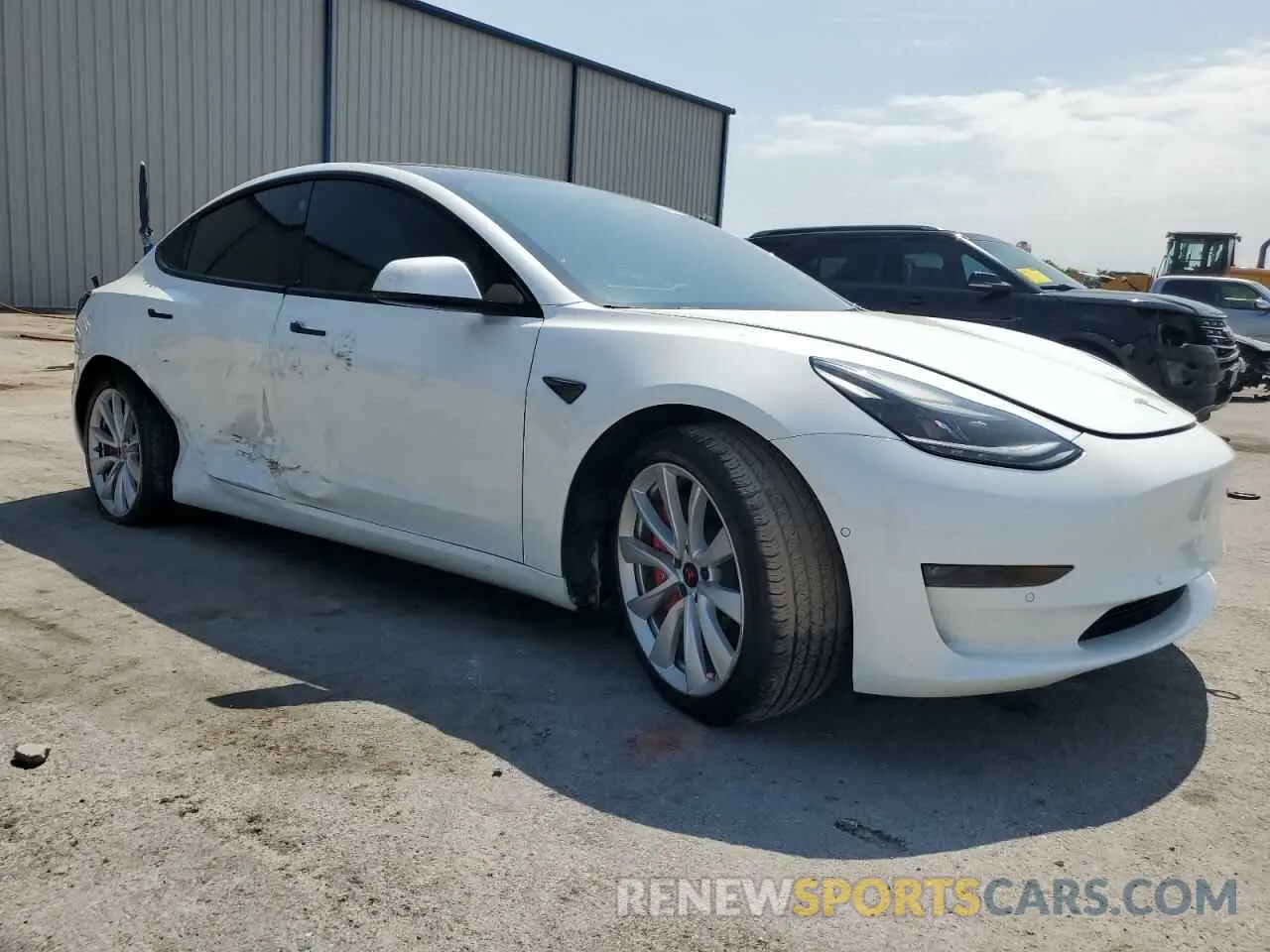 4 Фотография поврежденного автомобиля 5YJ3E1EB7MF093184 TESLA MODEL 3 2021
