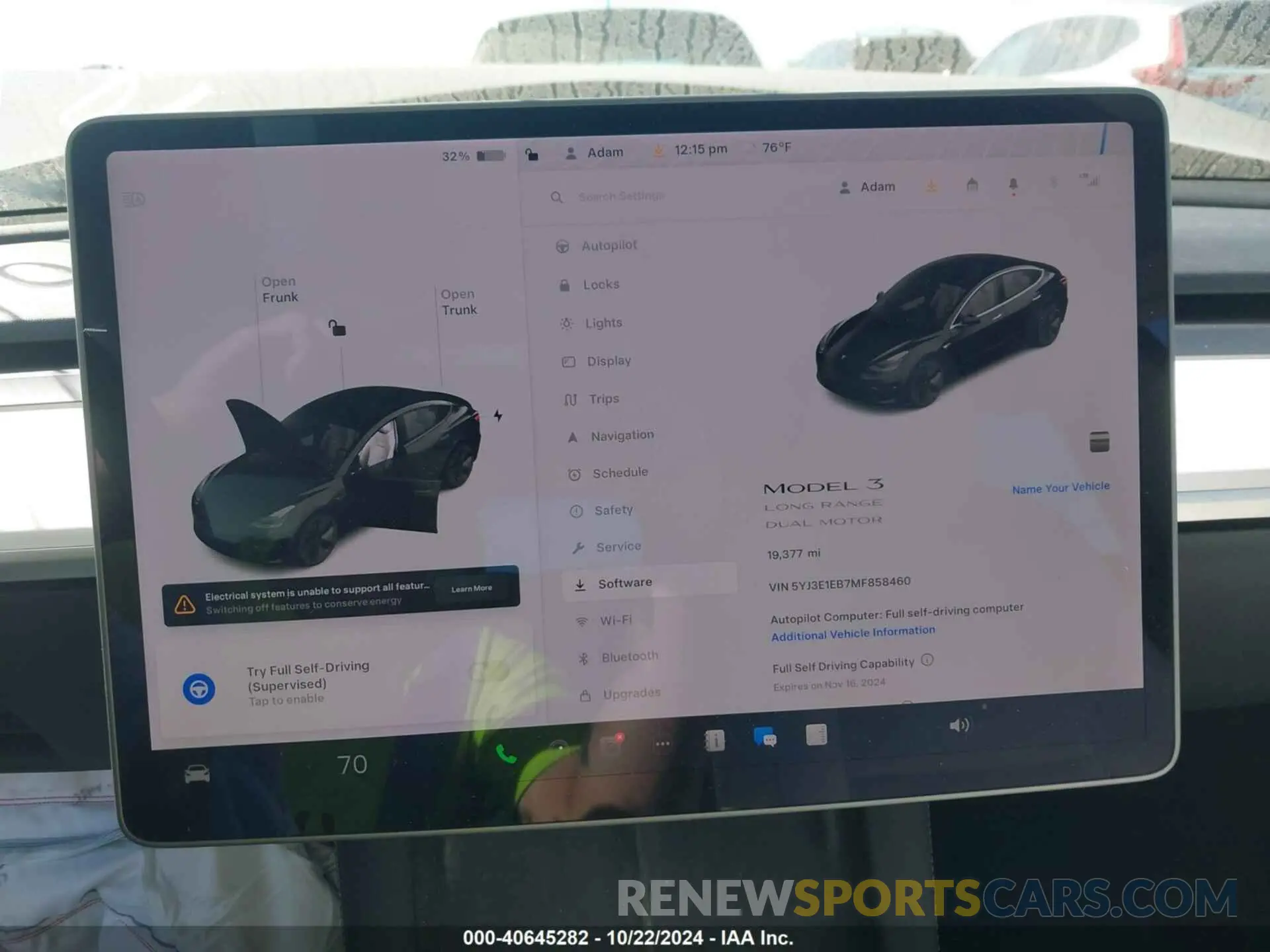 18 Photograph of a damaged car 5YJ3E1EB7MF858460 TESLA MODEL 3 2021