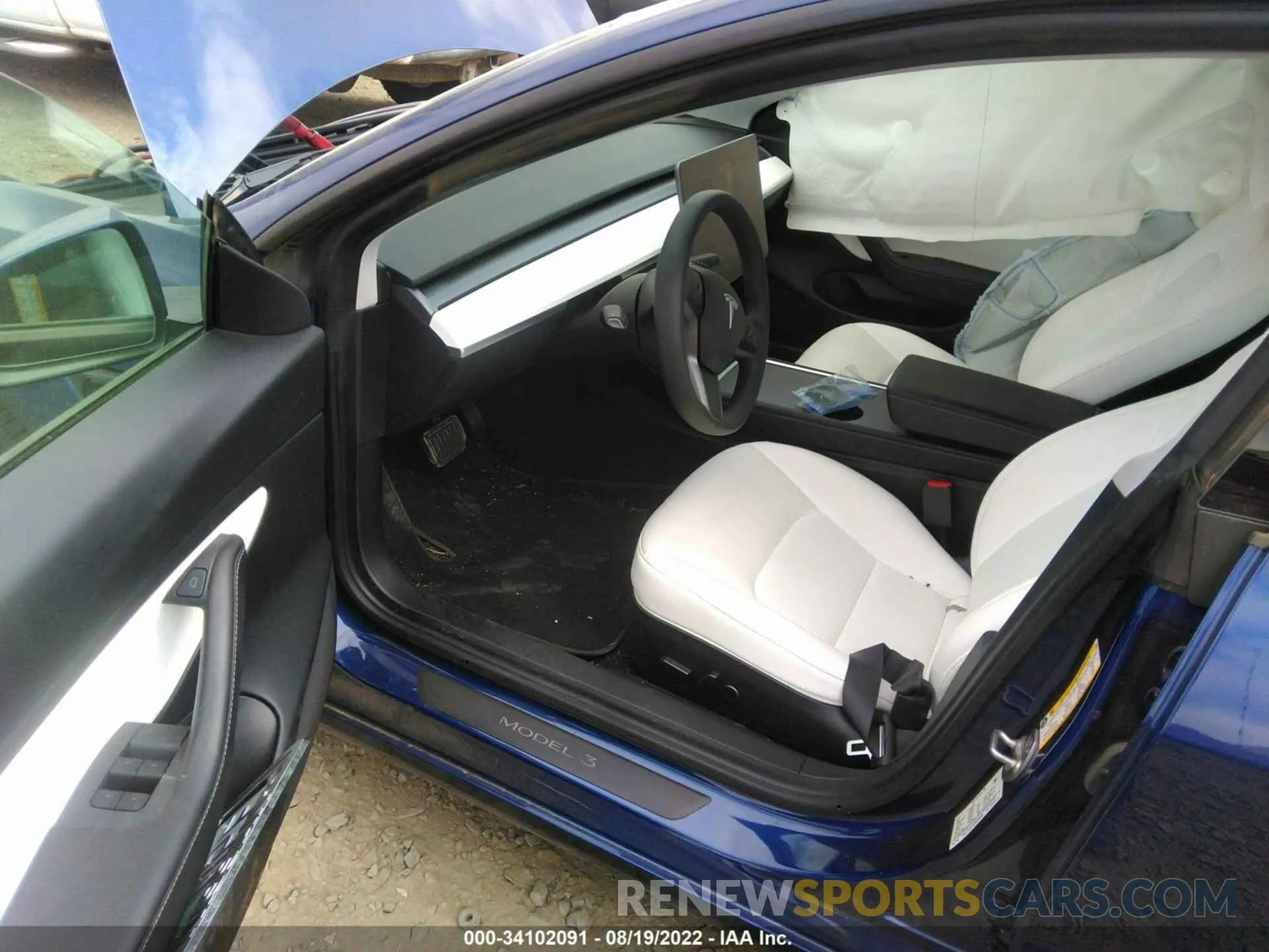 5 Photograph of a damaged car 5YJ3E1EB7MF858538 TESLA MODEL 3 2021