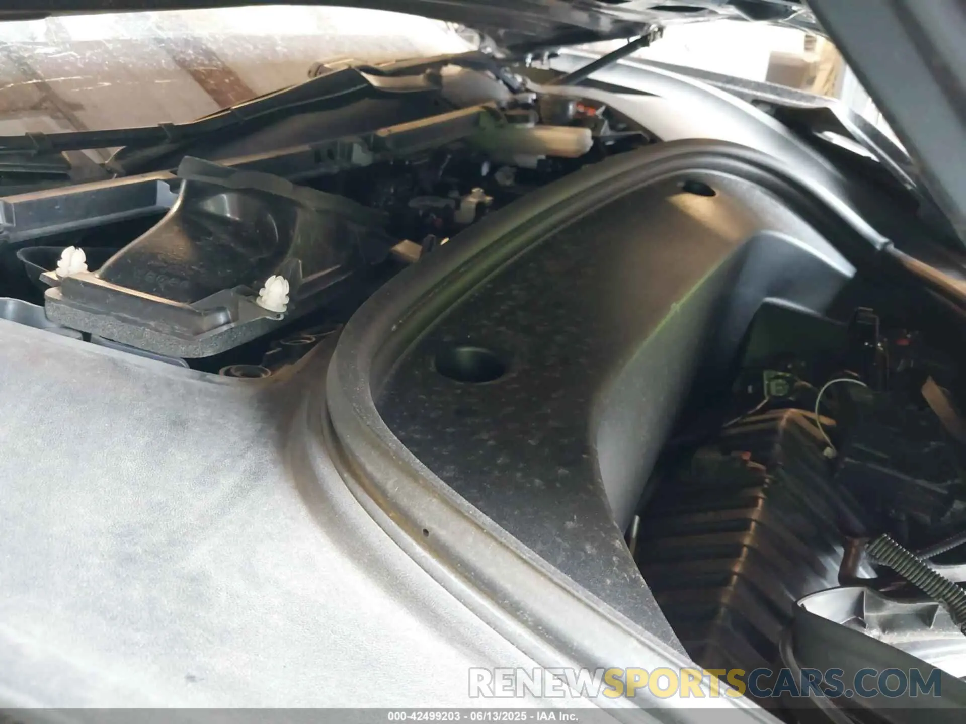 10 Photograph of a damaged car 5YJ3E1EB7MF869300 TESLA MODEL 3 2021