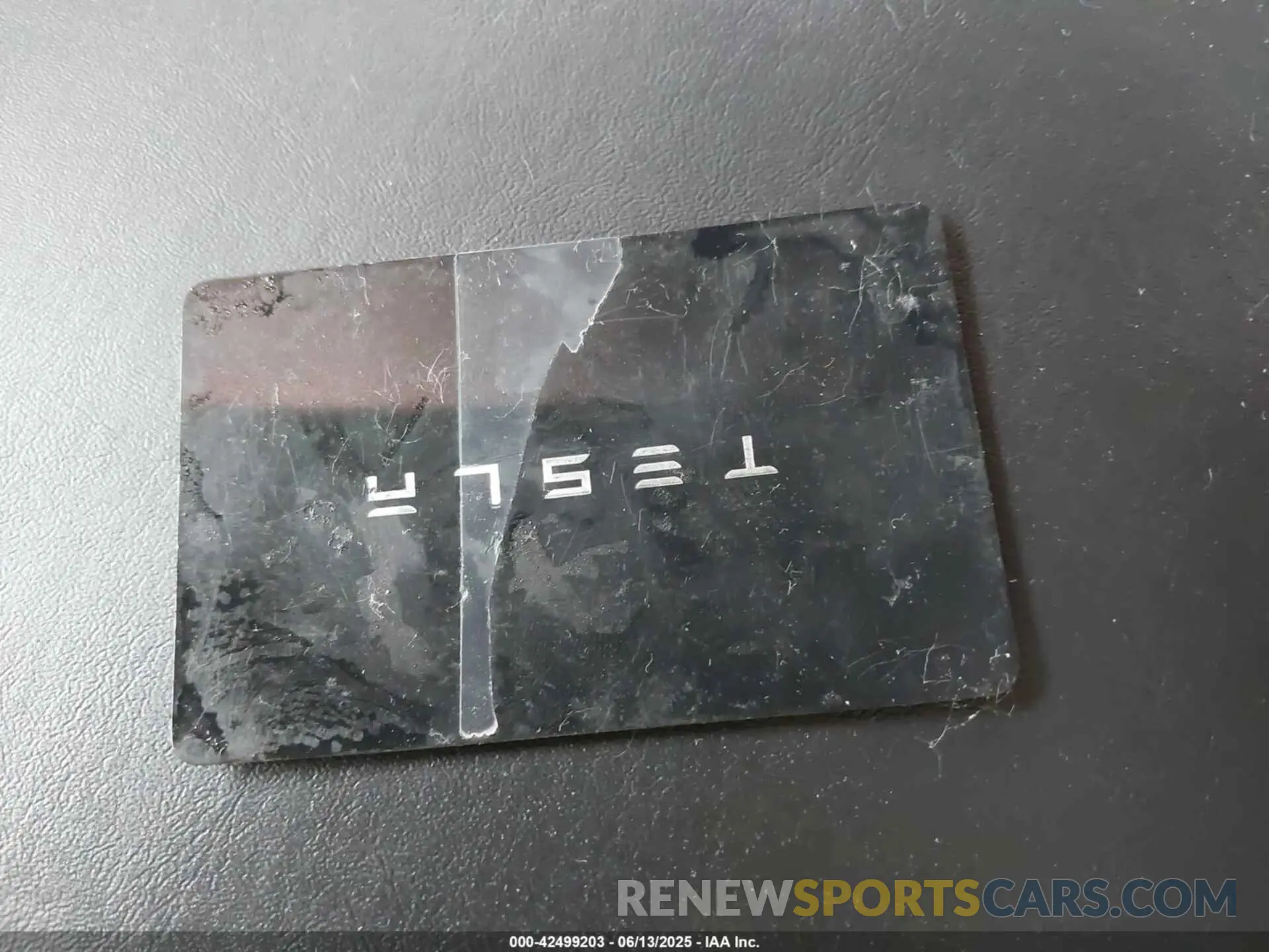 11 Photograph of a damaged car 5YJ3E1EB7MF869300 TESLA MODEL 3 2021