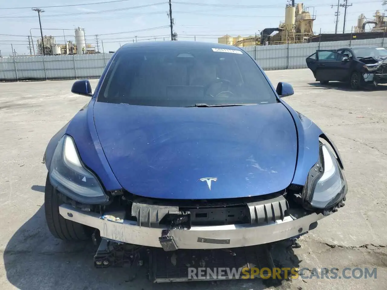 5 Photograph of a damaged car 5YJ3E1EB7MF878885 TESLA MODEL 3 2021