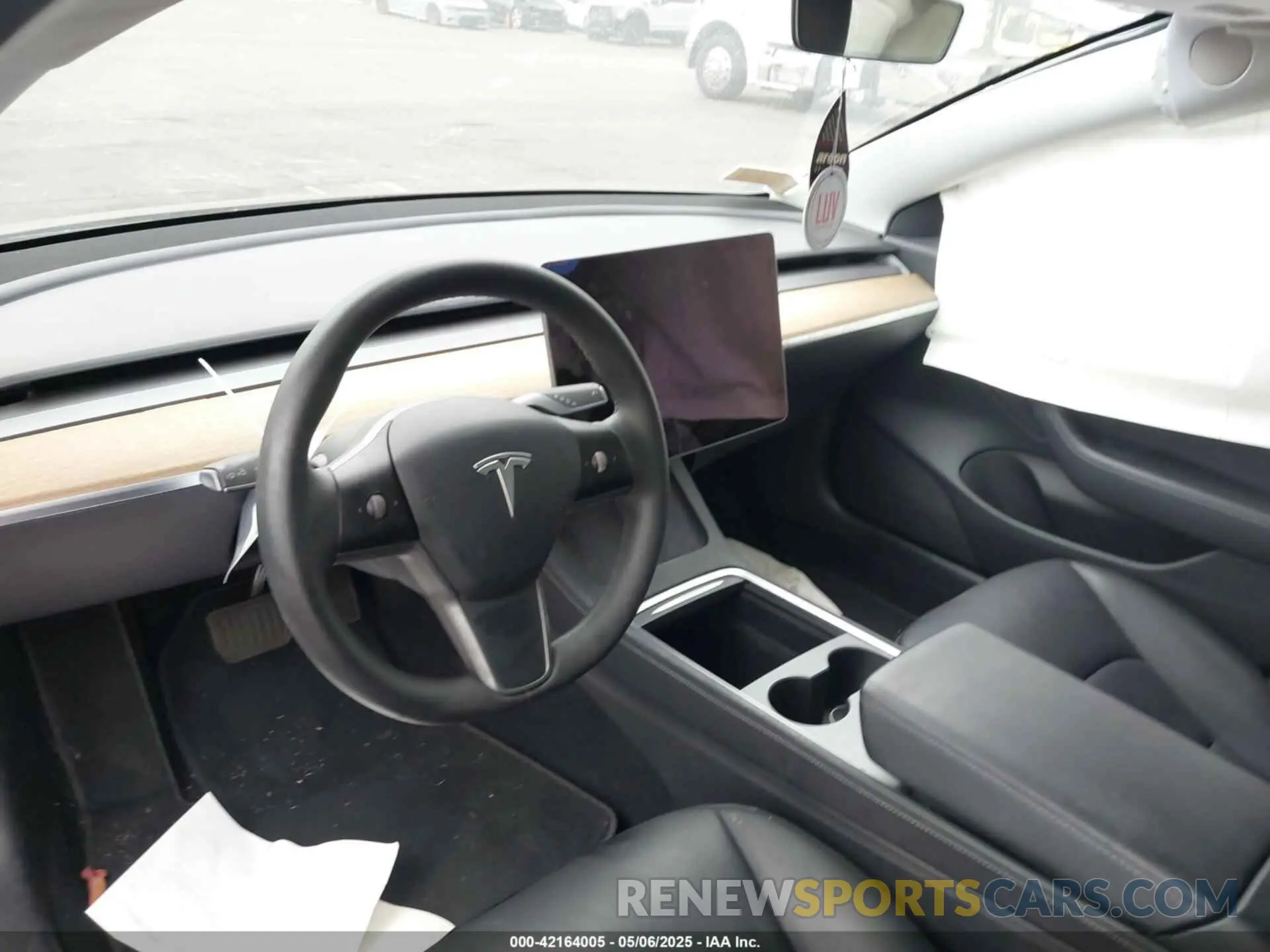 22 Фотография поврежденного автомобиля 5YJ3E1EB7MF879745 TESLA MODEL 3 2021