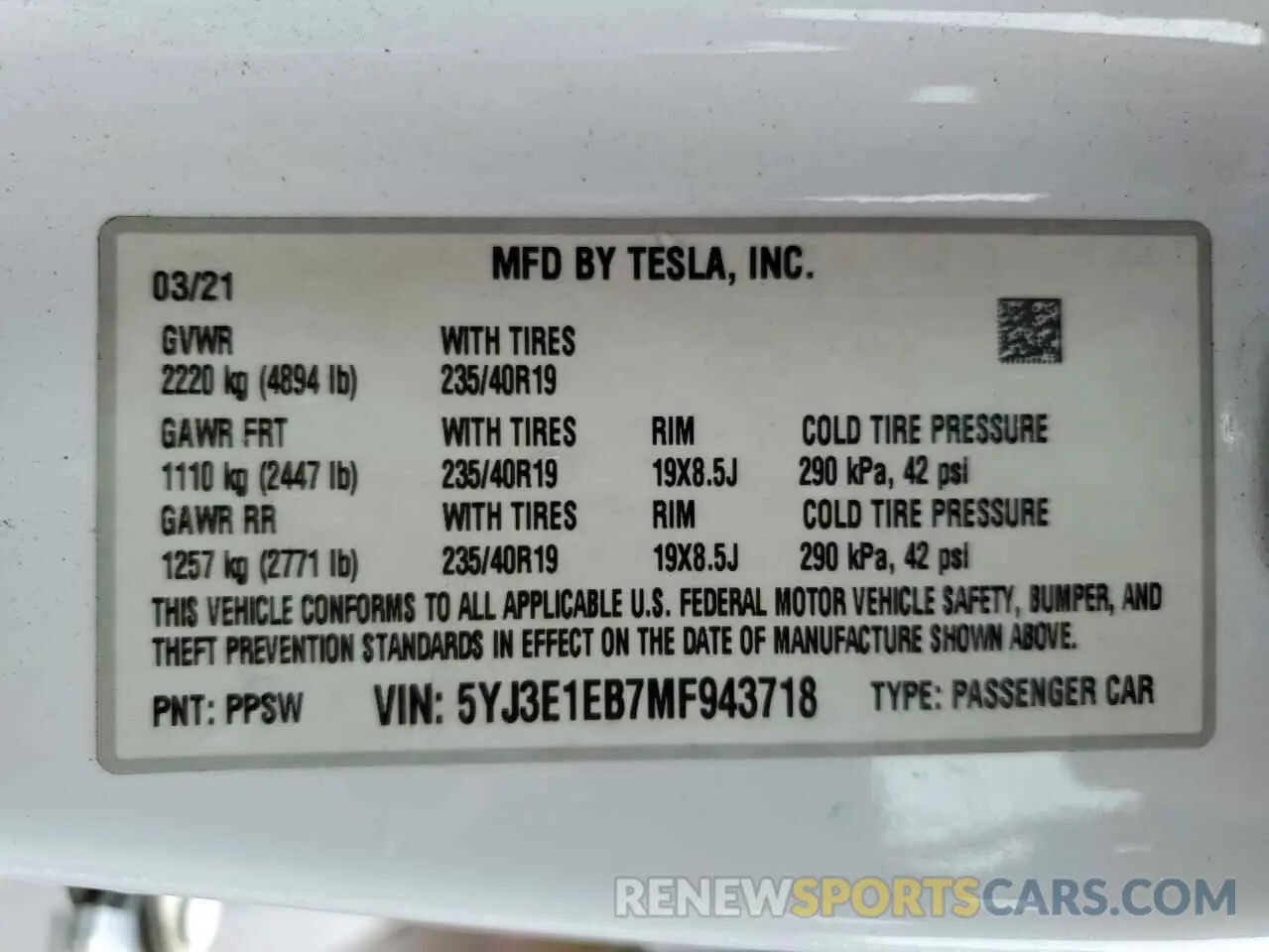13 Photograph of a damaged car 5YJ3E1EB7MF943718 TESLA MODEL 3 2021