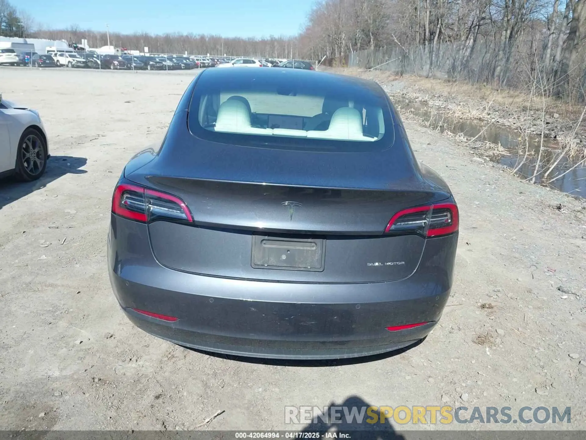 16 Фотография поврежденного автомобиля 5YJ3E1EB7MF981272 TESLA MODEL 3 2021