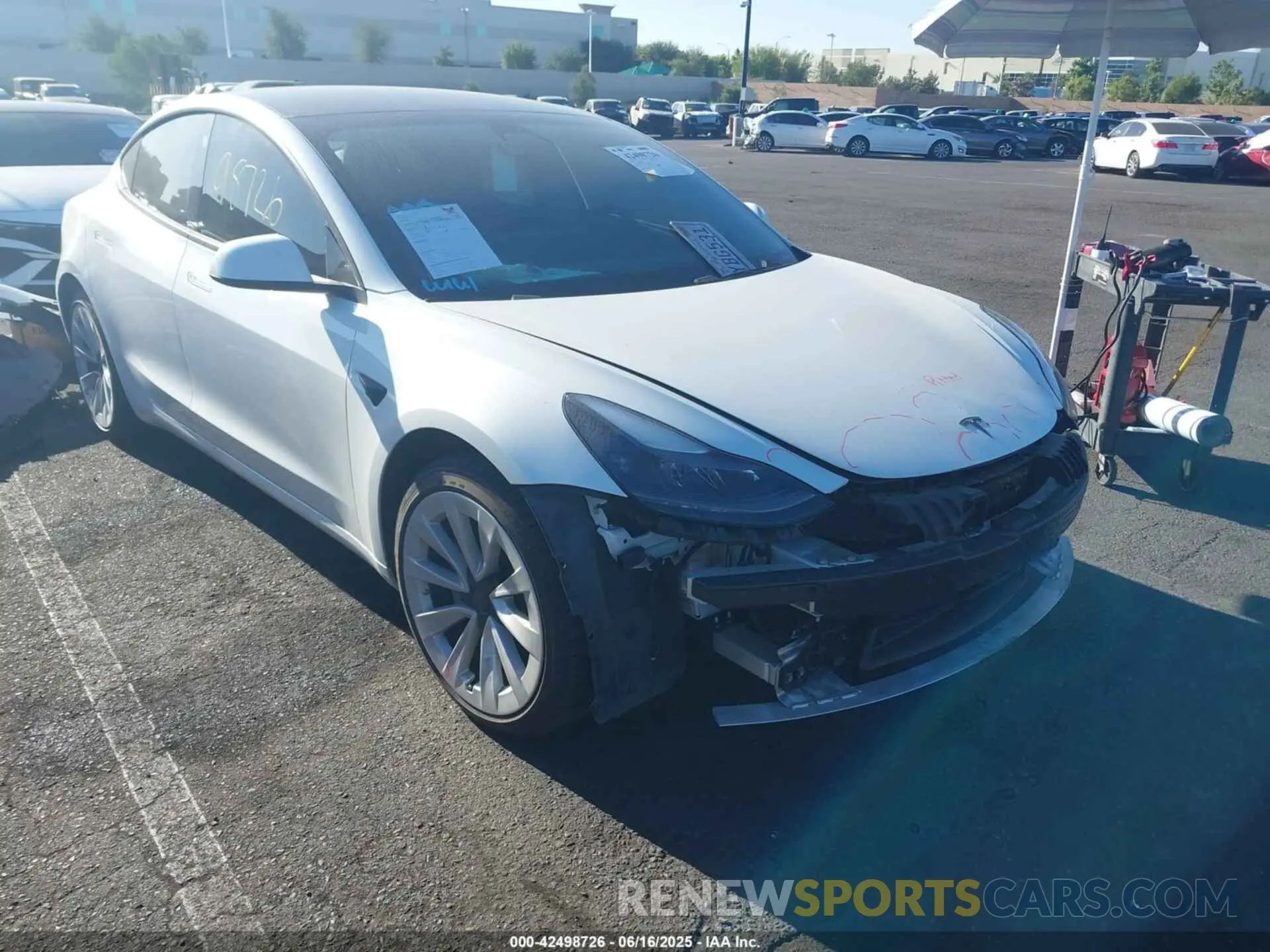14 Photograph of a damaged car 5YJ3E1EB8MF005923 TESLA MODEL 3 2021