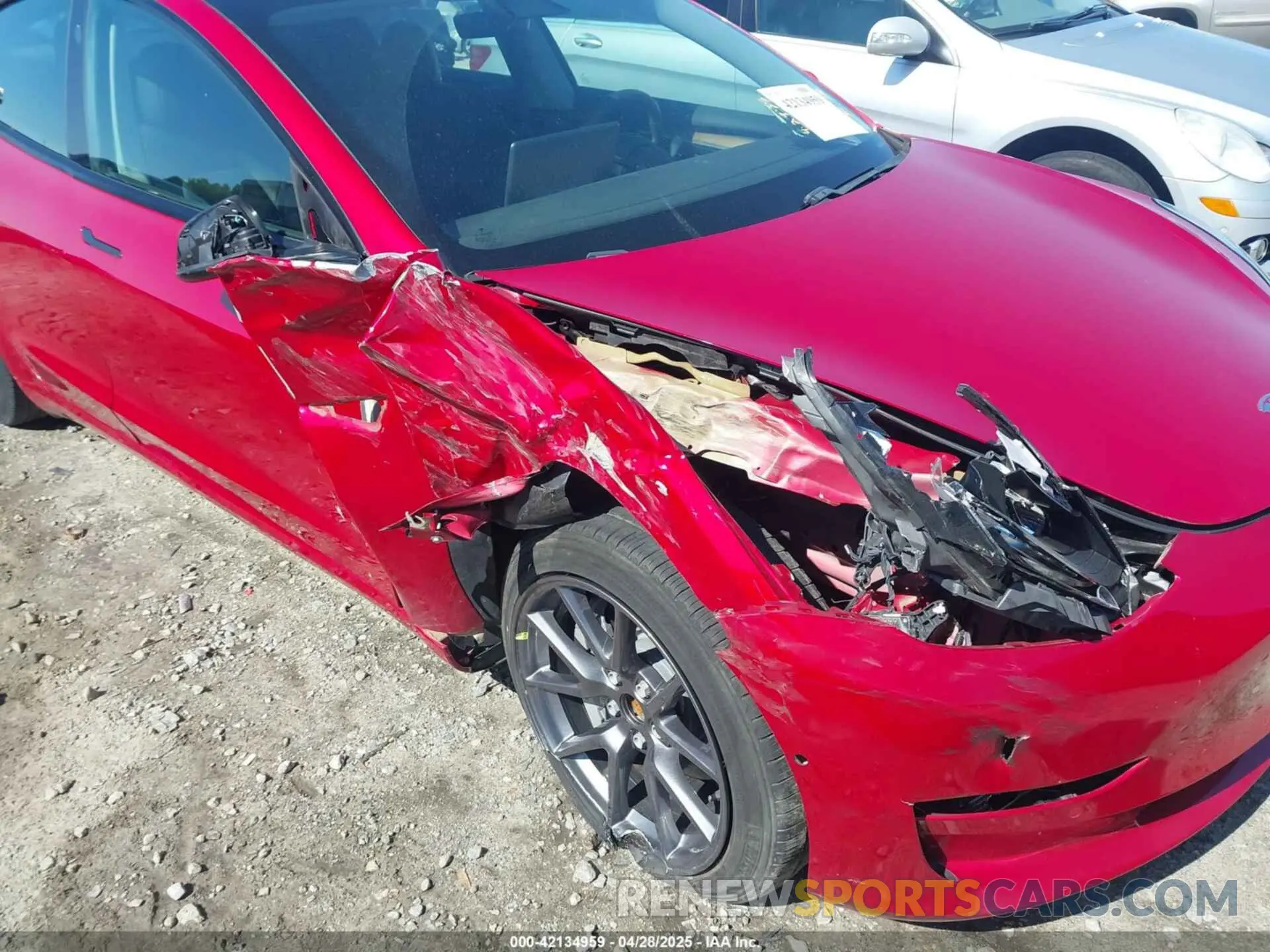 6 Photograph of a damaged car 5YJ3E1EB8MF034886 TESLA MODEL 3 2021