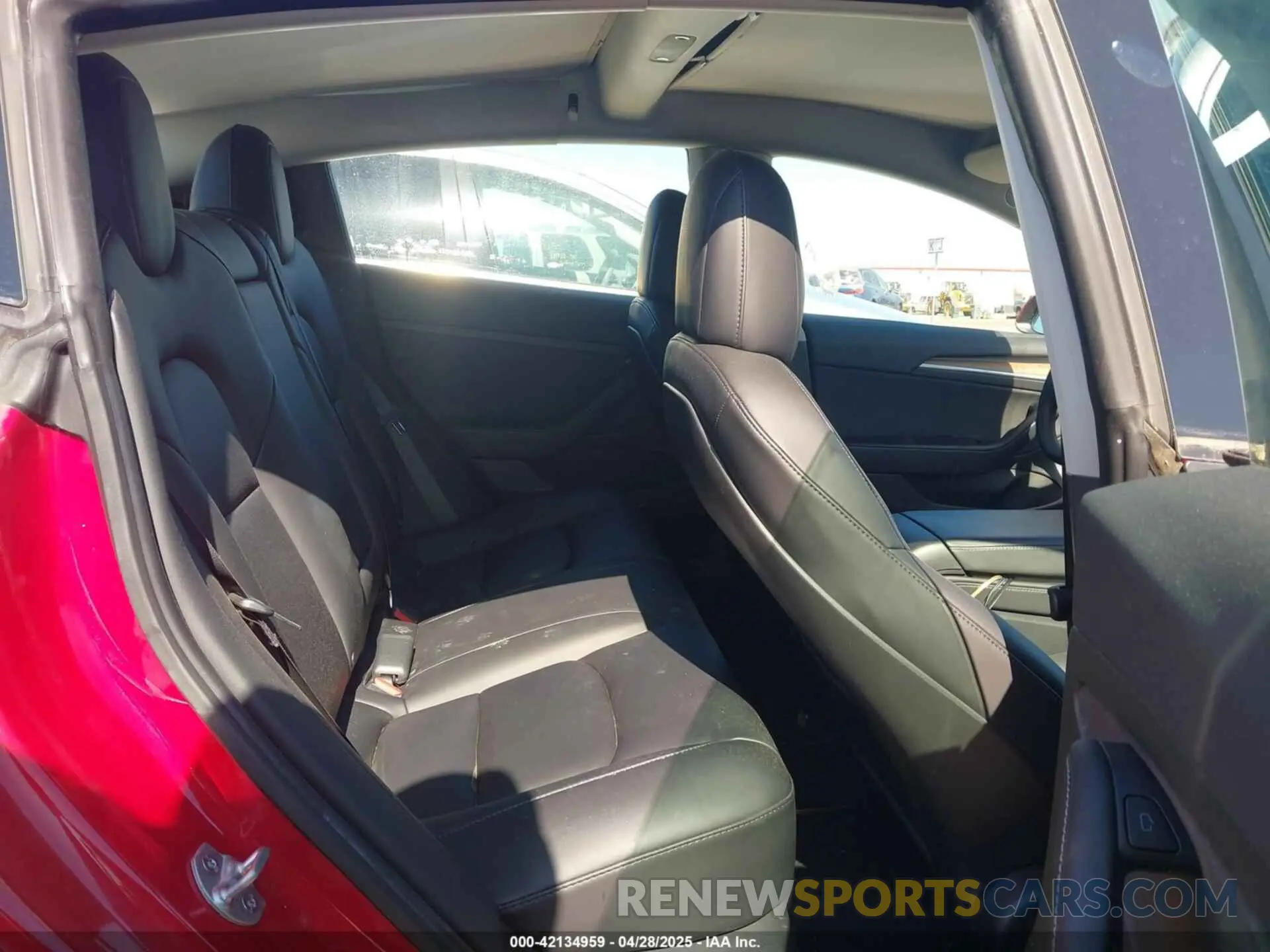 8 Photograph of a damaged car 5YJ3E1EB8MF034886 TESLA MODEL 3 2021