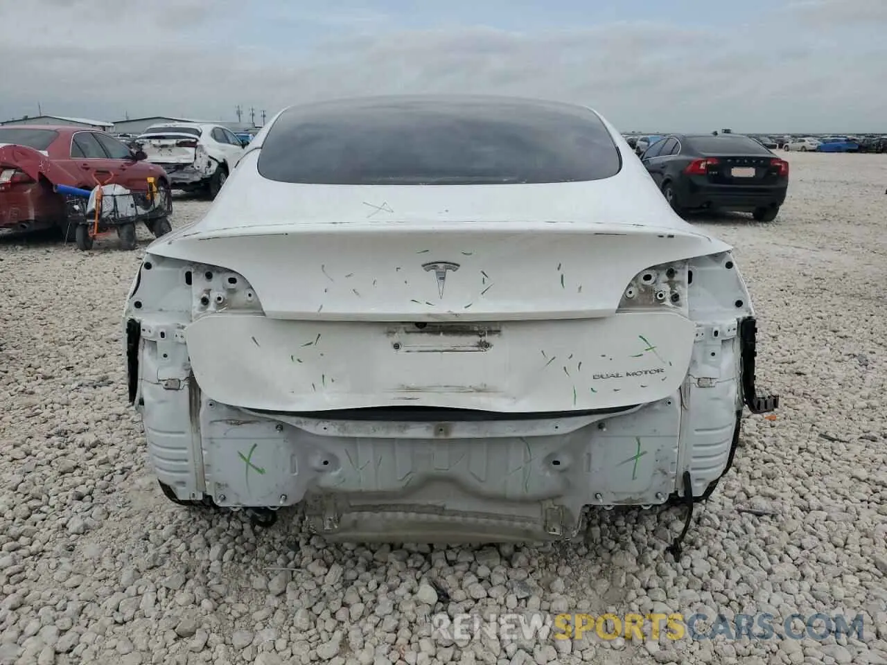 6 Photograph of a damaged car 5YJ3E1EB8MF079732 TESLA MODEL 3 2021