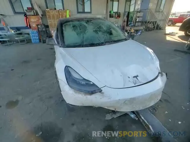 10 Photograph of a damaged car 5YJ3E1EB8MF937782 TESLA MODEL 3 2021