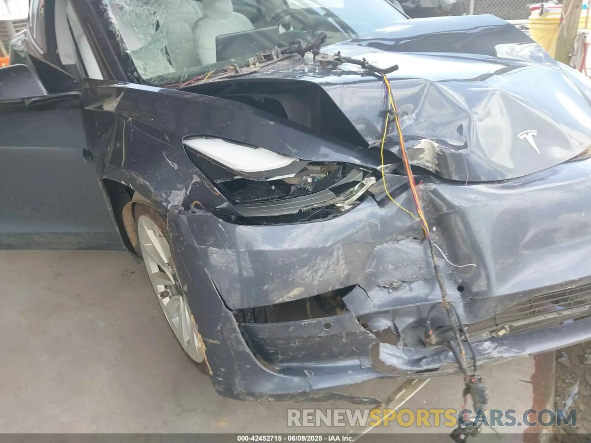 18 Фотография поврежденного автомобиля 5YJ3E1EB8MF980681 TESLA MODEL 3 2021
