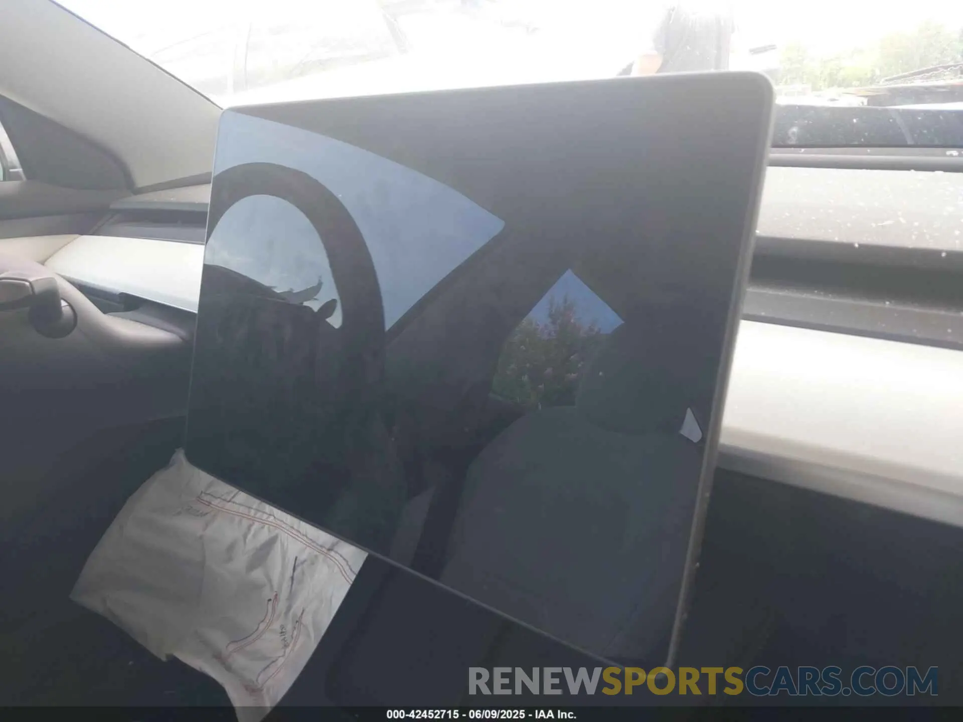 7 Фотография поврежденного автомобиля 5YJ3E1EB8MF980681 TESLA MODEL 3 2021