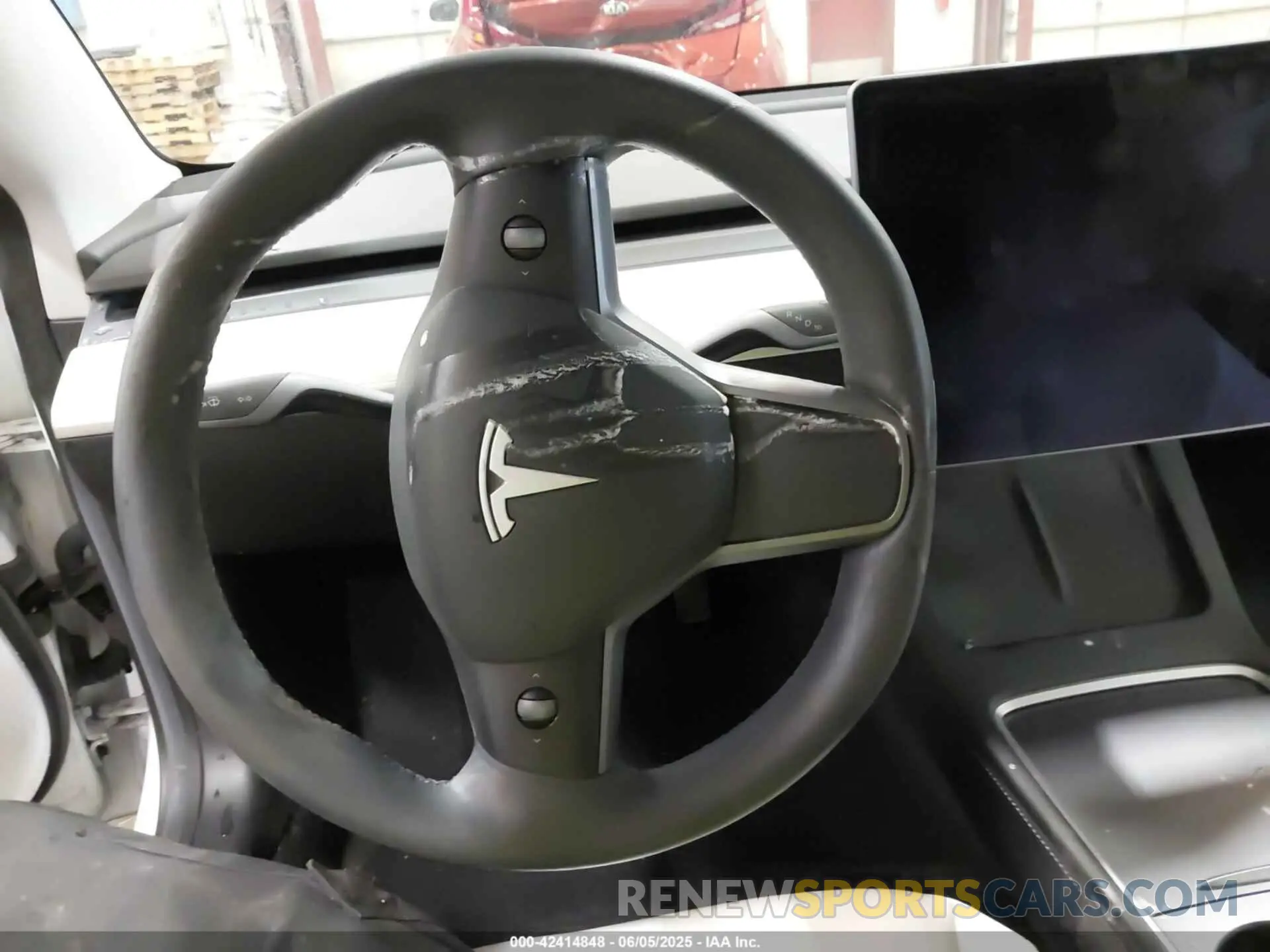 17 Photograph of a damaged car 5YJ3E1EB8MF995908 TESLA MODEL 3 2021
