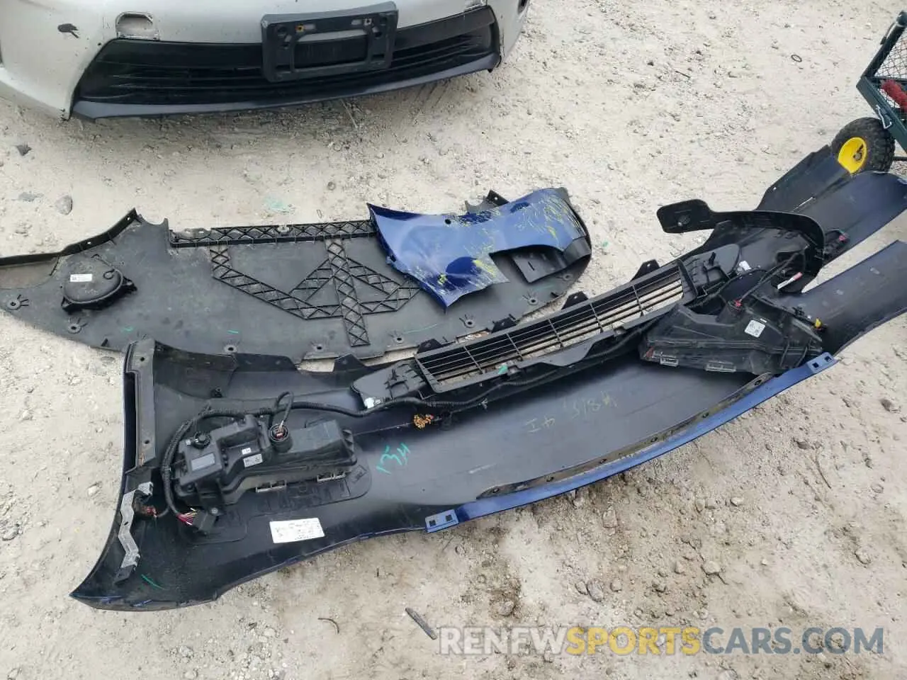 12 Photograph of a damaged car 5YJ3E1EB9MF032550 TESLA MODEL 3 2021
