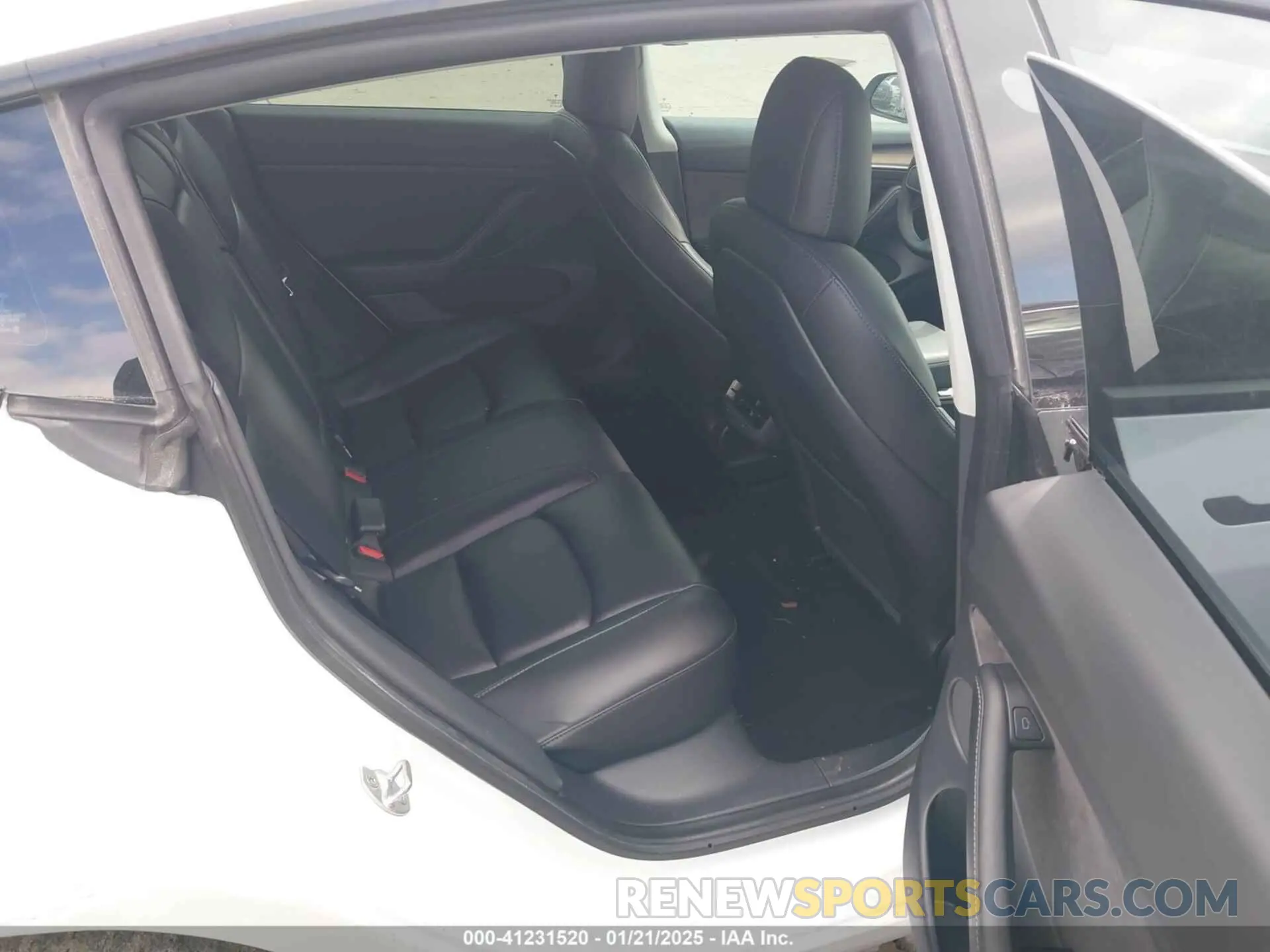8 Фотография поврежденного автомобиля 5YJ3E1EB9MF059554 TESLA MODEL 3 2021