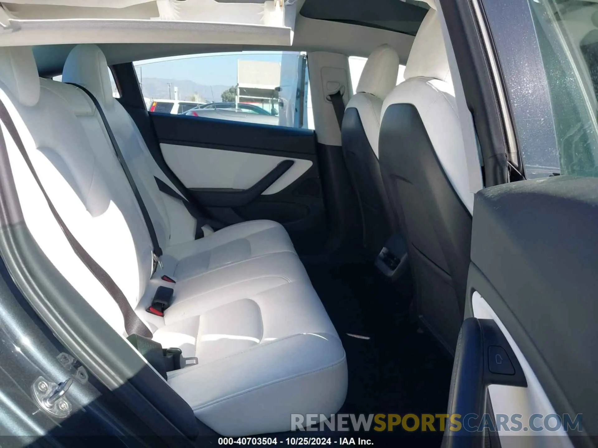 8 Photograph of a damaged car 5YJ3E1EB9MF848836 TESLA MODEL 3 2021