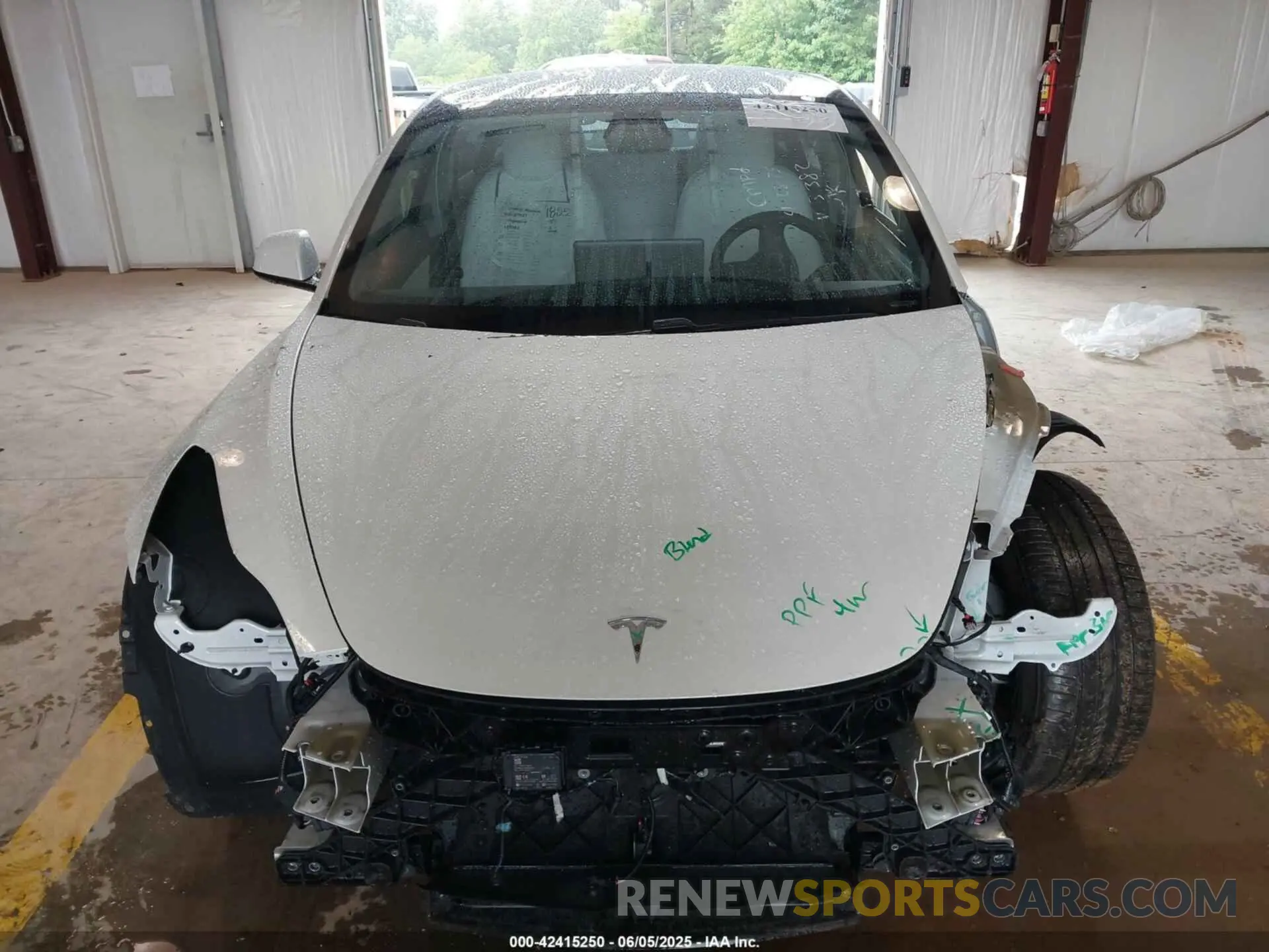 11 Фотография поврежденного автомобиля 5YJ3E1EB9MF903382 TESLA MODEL 3 2021