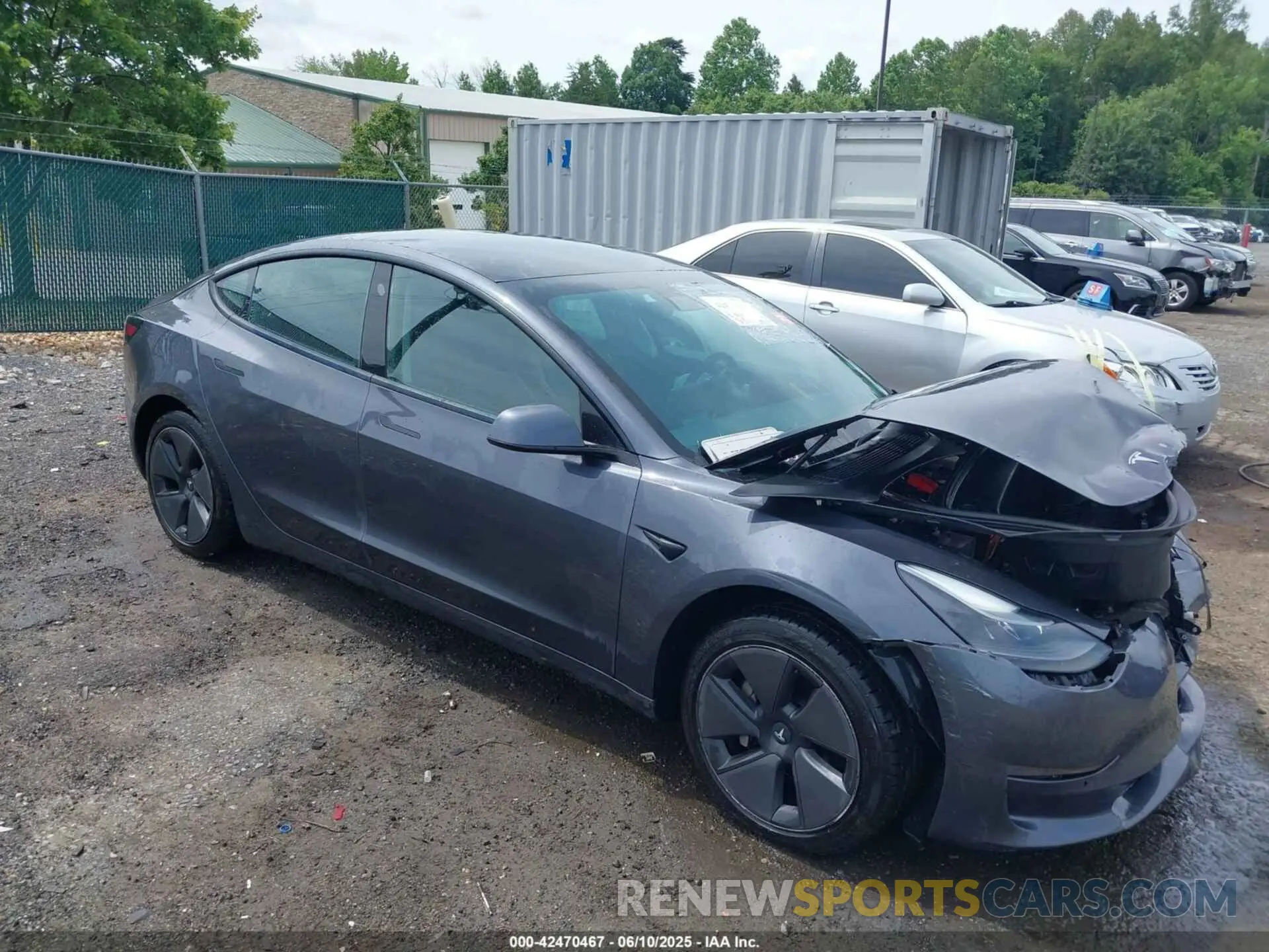 1 Photograph of a damaged car 5YJ3E1EB9MF924698 TESLA MODEL 3 2021