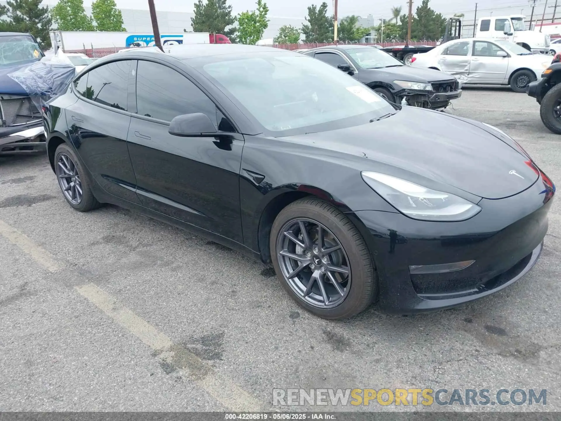 1 Фотография поврежденного автомобиля 5YJ3E1EBXMF050068 TESLA MODEL 3 2021