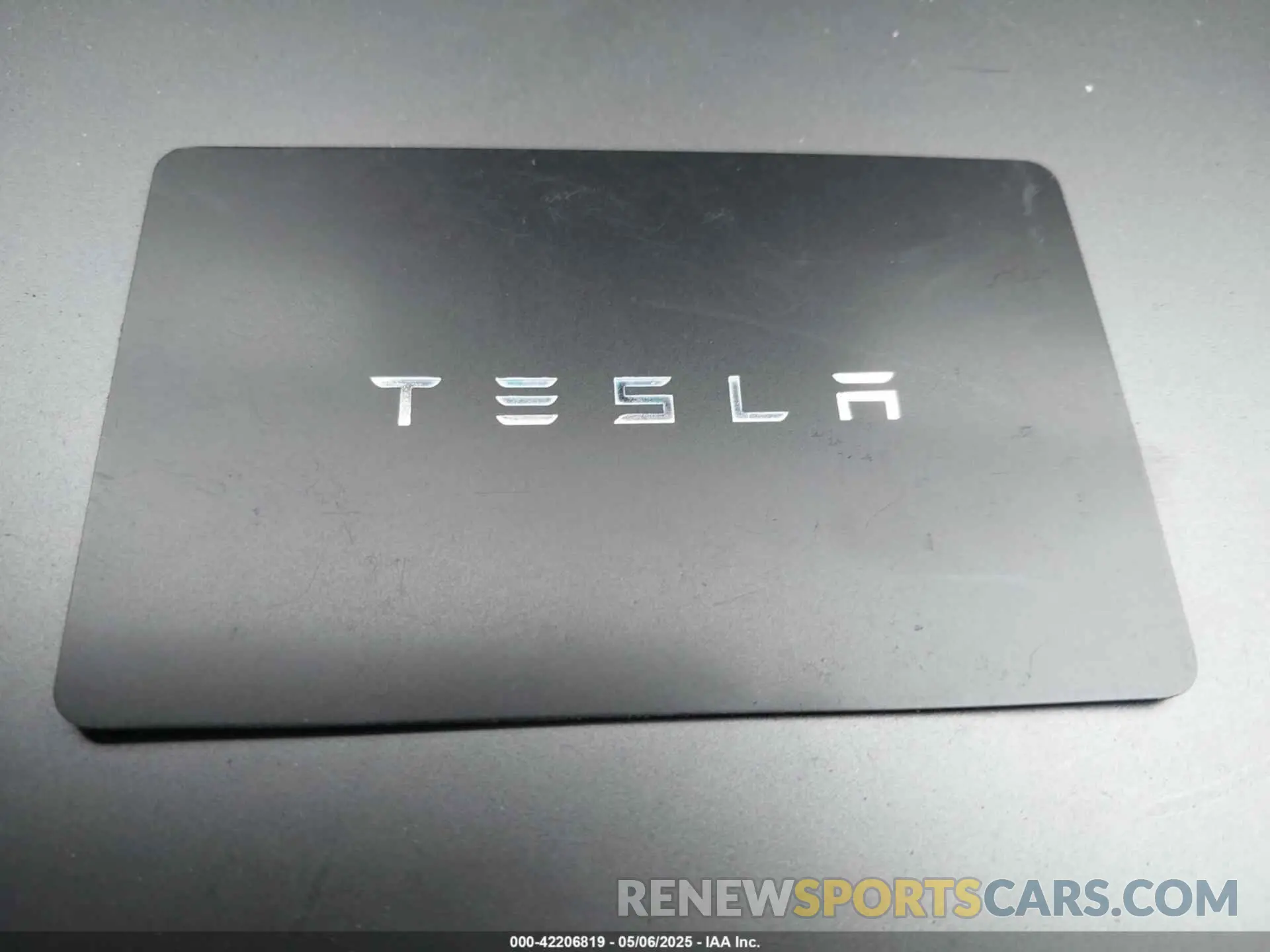 11 Фотография поврежденного автомобиля 5YJ3E1EBXMF050068 TESLA MODEL 3 2021