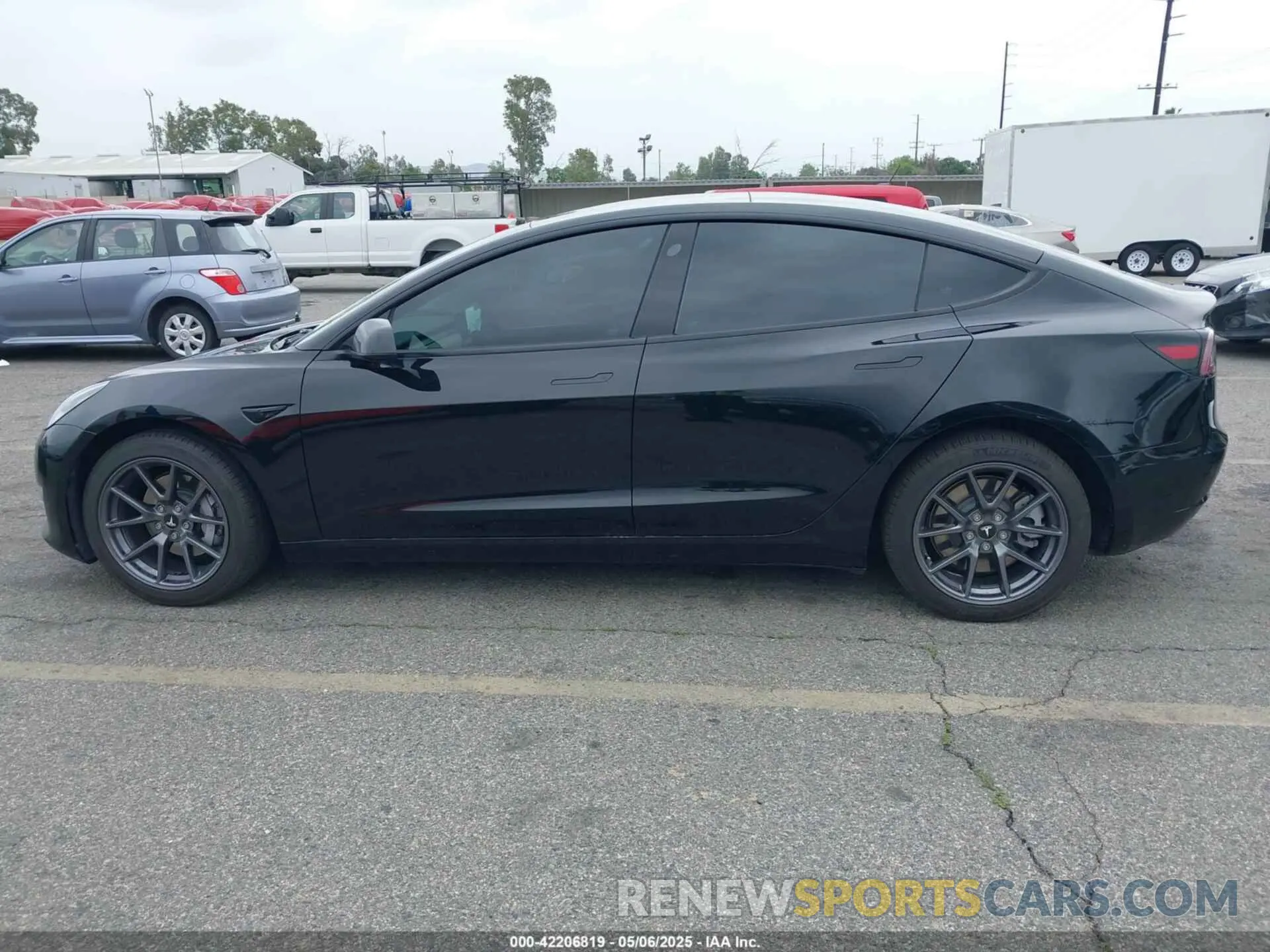 14 Фотография поврежденного автомобиля 5YJ3E1EBXMF050068 TESLA MODEL 3 2021