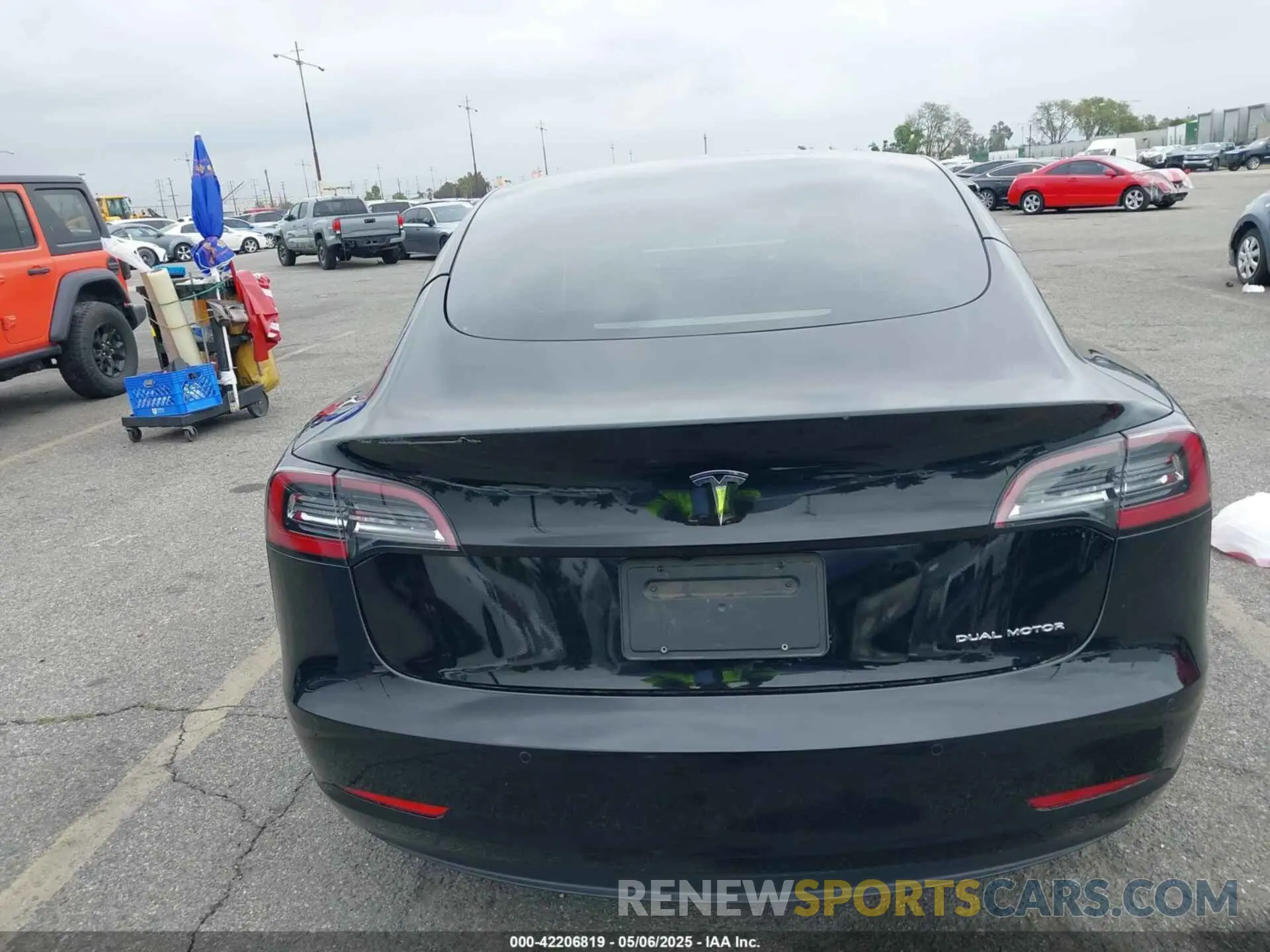 16 Фотография поврежденного автомобиля 5YJ3E1EBXMF050068 TESLA MODEL 3 2021