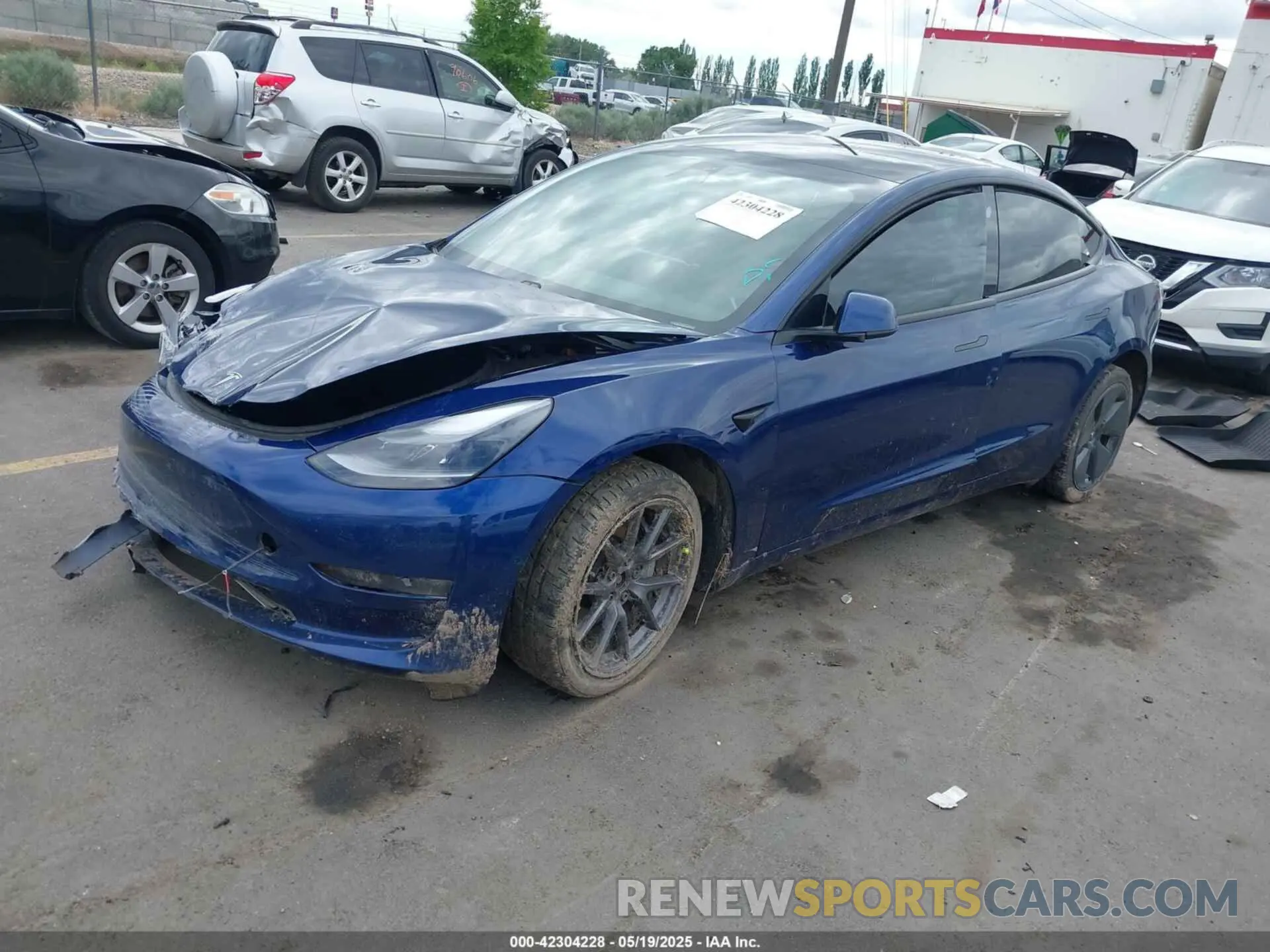2 Фотография поврежденного автомобиля 5YJ3E1EBXMF054945 TESLA MODEL 3 2021