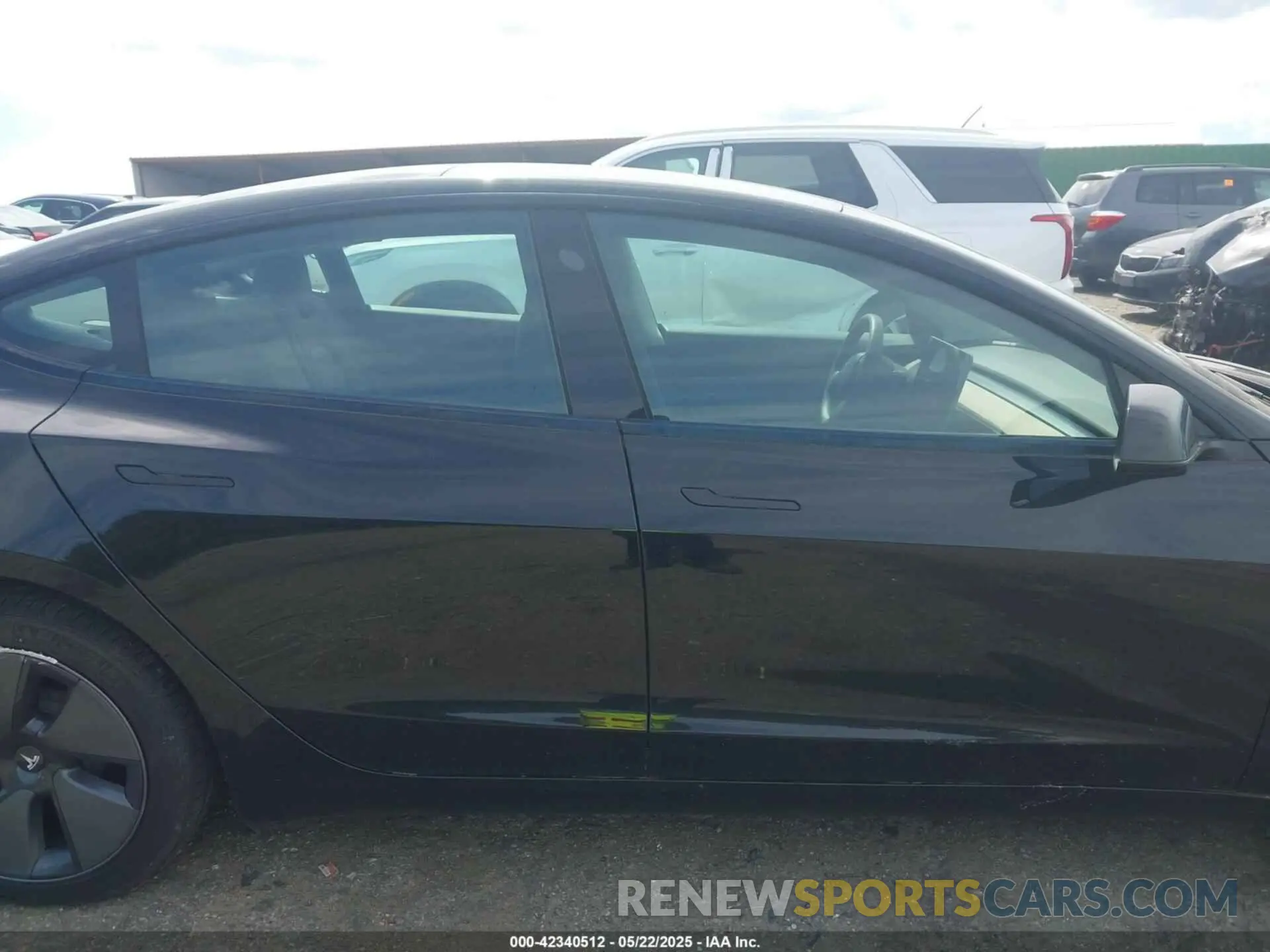 13 Фотография поврежденного автомобиля 5YJ3E1EBXMF848943 TESLA MODEL 3 2021