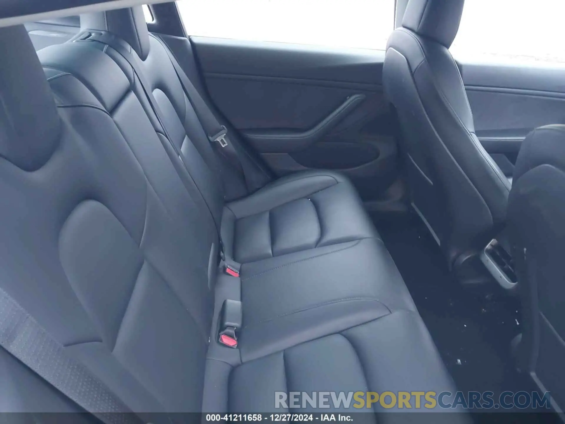8 Photograph of a damaged car 5YJ3E1EBXMF853236 TESLA MODEL 3 2021