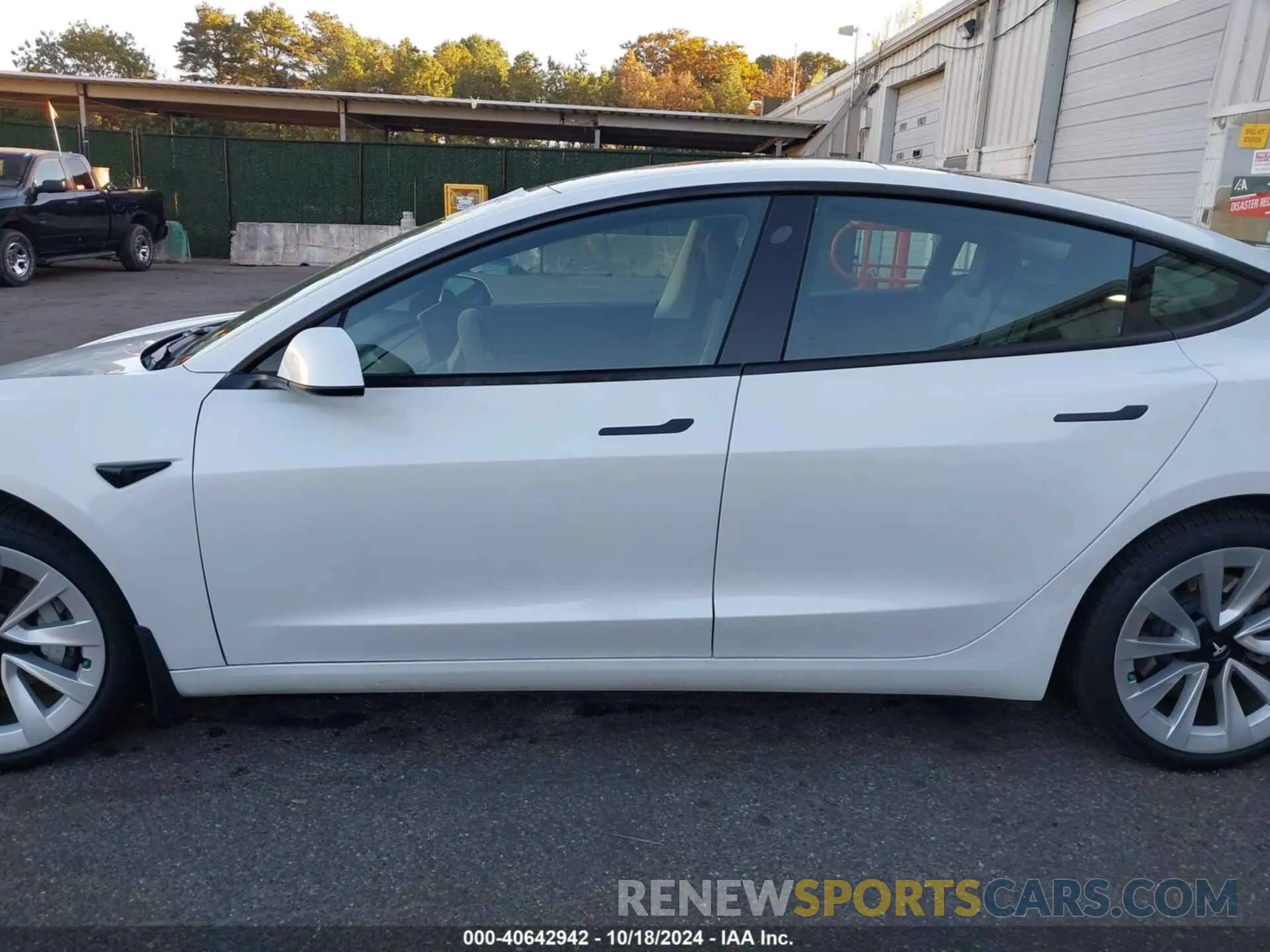 14 Photograph of a damaged car 5YJ3E1EBXMF855729 TESLA MODEL 3 2021