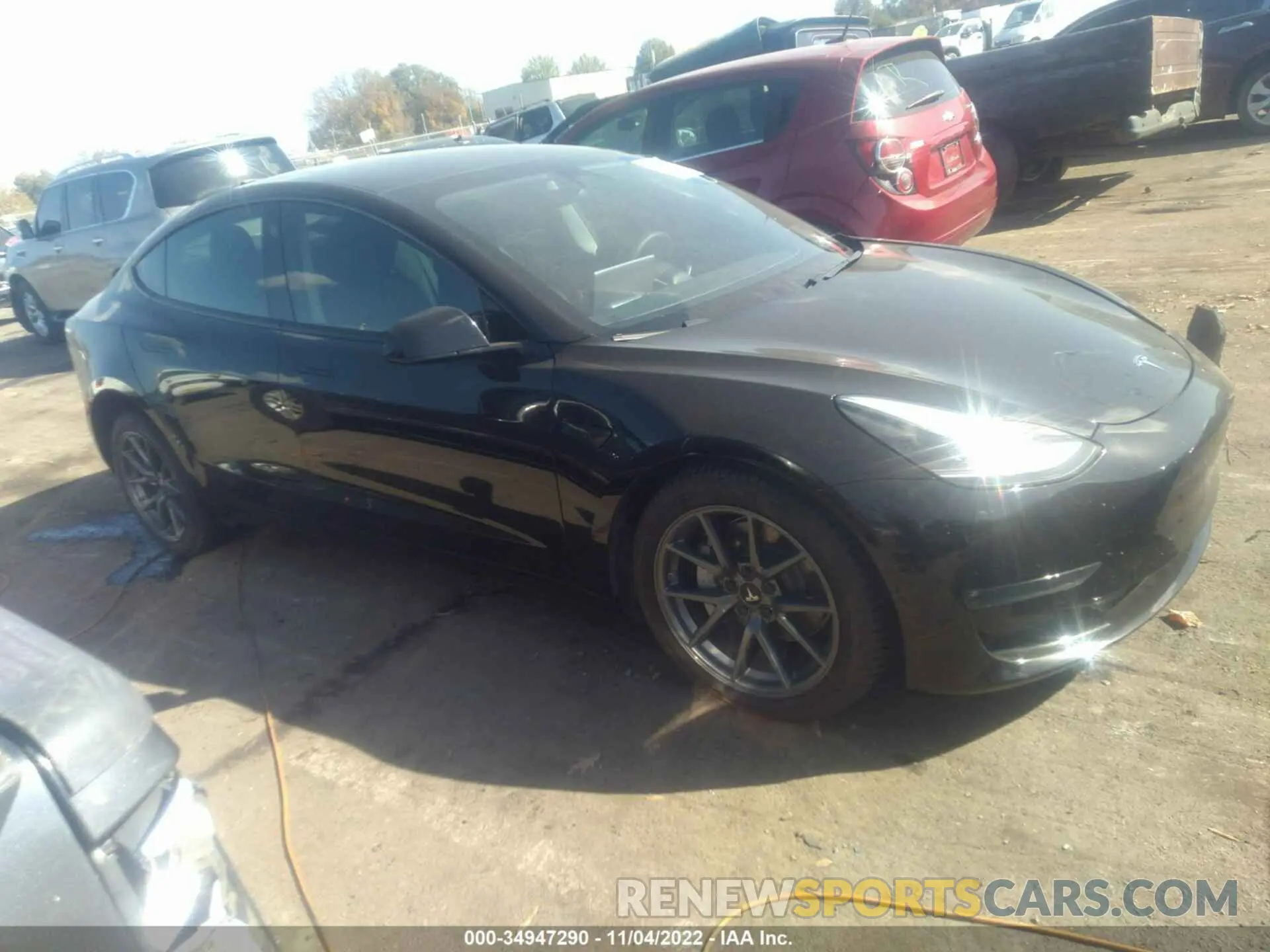 1 Photograph of a damaged car 5YJ3E1EBXMF915590 TESLA MODEL 3 2021