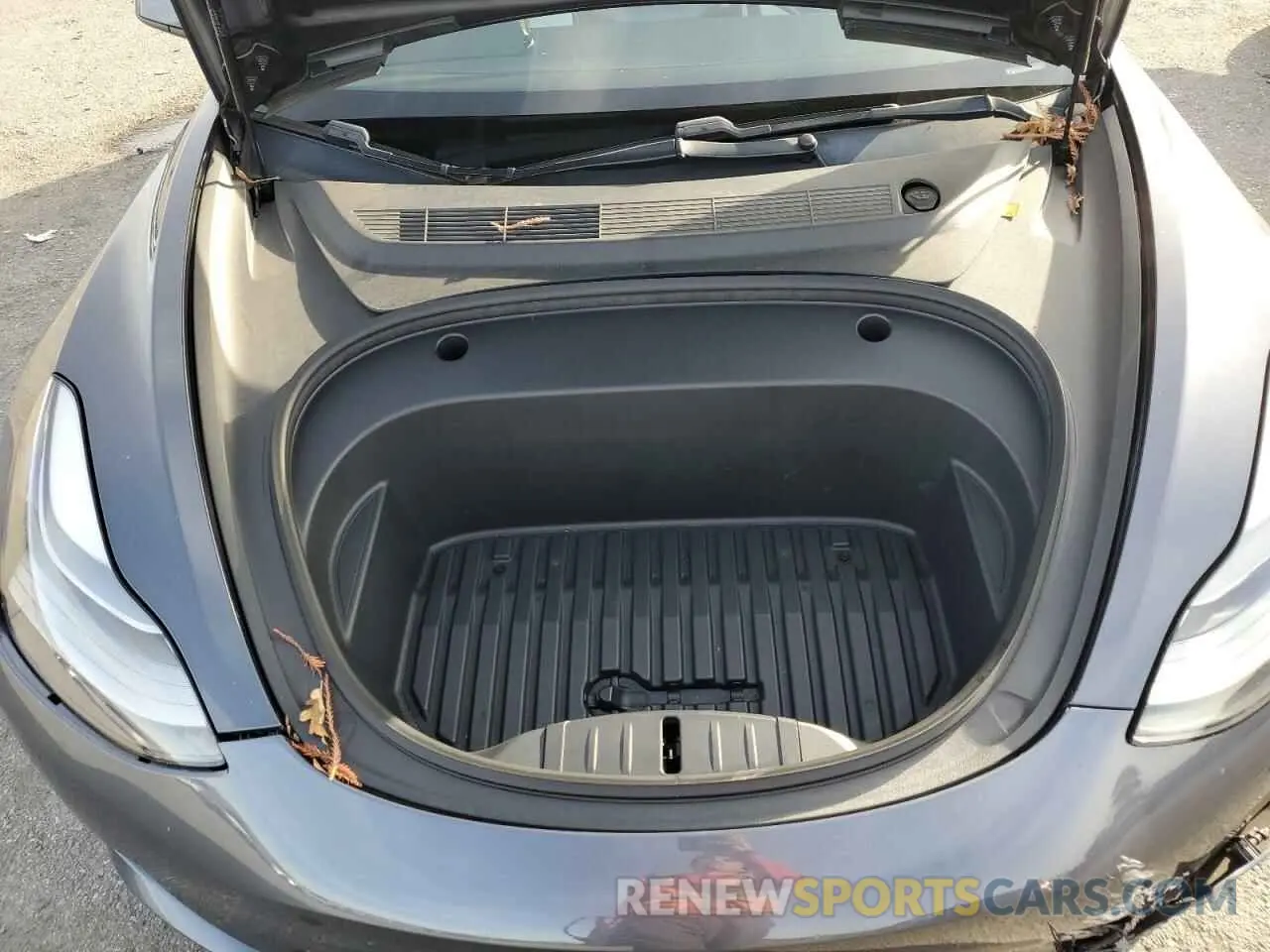 11 Photograph of a damaged car 5YJ3E1EBXMF927108 TESLA MODEL 3 2021