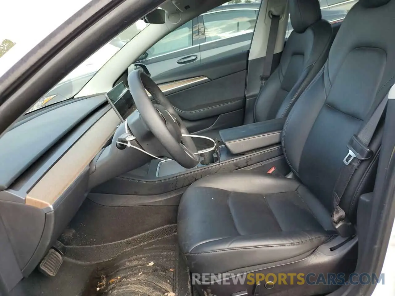 7 Photograph of a damaged car 5YJ3E1EBXMF979130 TESLA MODEL 3 2021