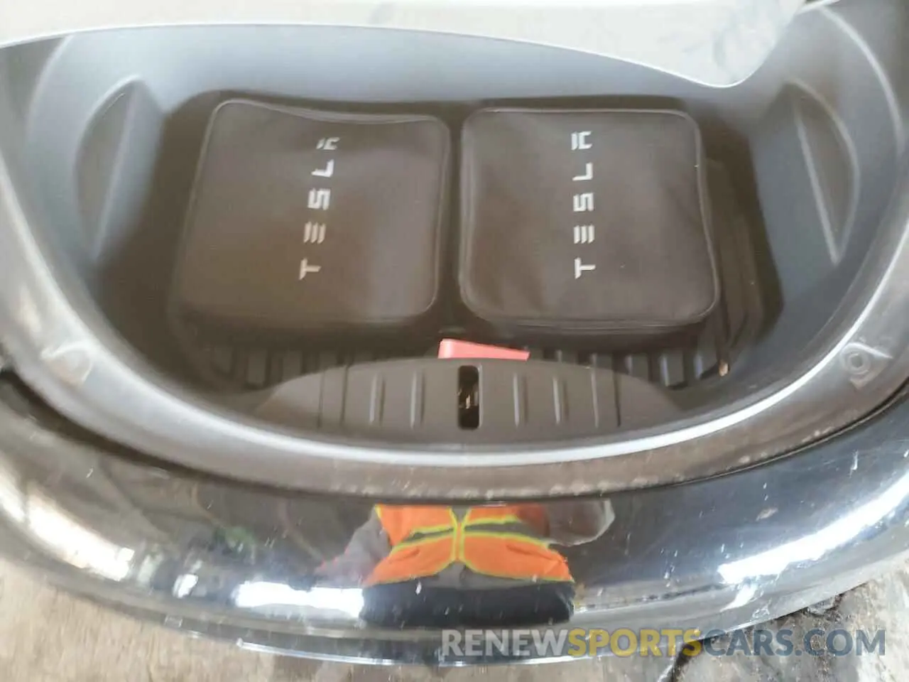 12 Photograph of a damaged car 5YJ3E1EC0MF060360 TESLA MODEL 3 2021