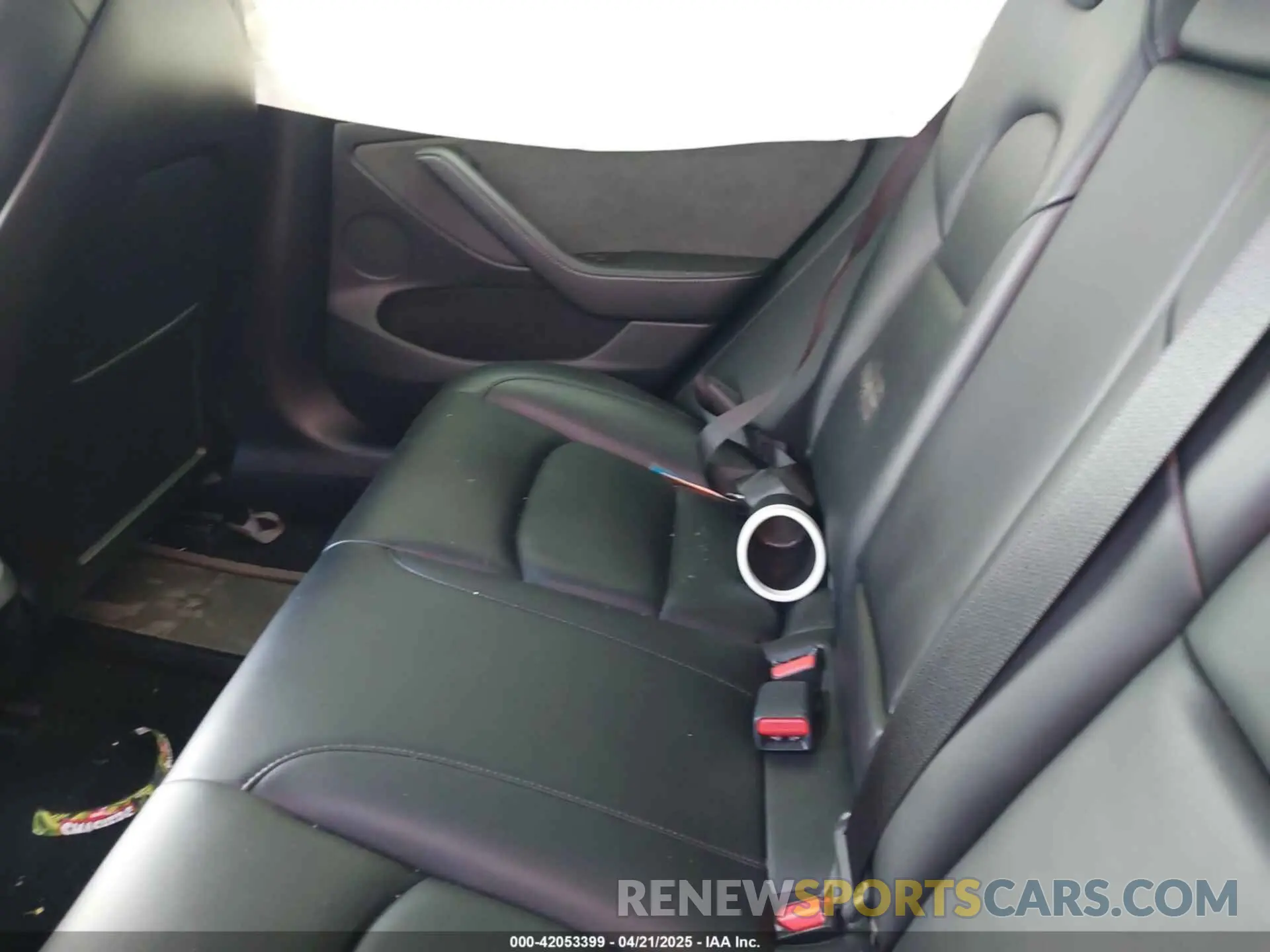 8 Фотография поврежденного автомобиля 5YJ3E1EC0MF992378 TESLA MODEL 3 2021
