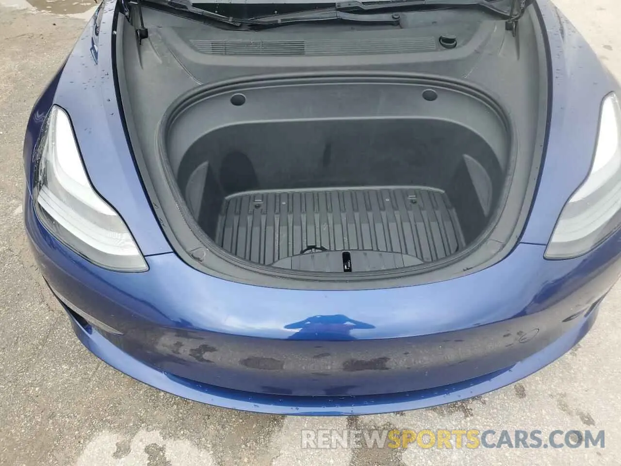 11 Фотография поврежденного автомобиля 5YJ3E1EC1MF044975 TESLA MODEL 3 2021