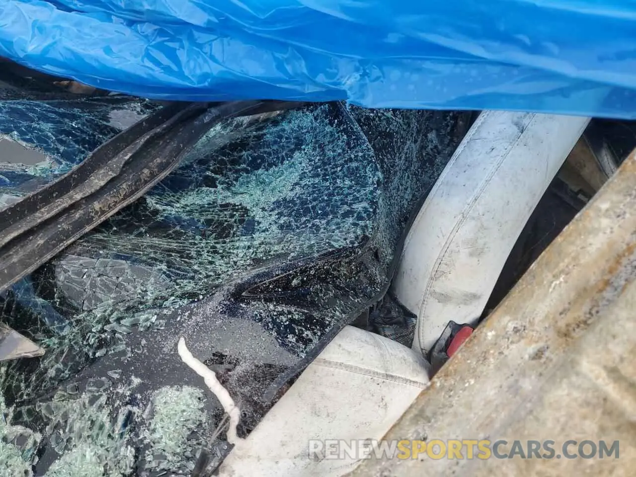 9 Photograph of a damaged car 5YJ3E1EC1MF084196 TESLA MODEL 3 2021