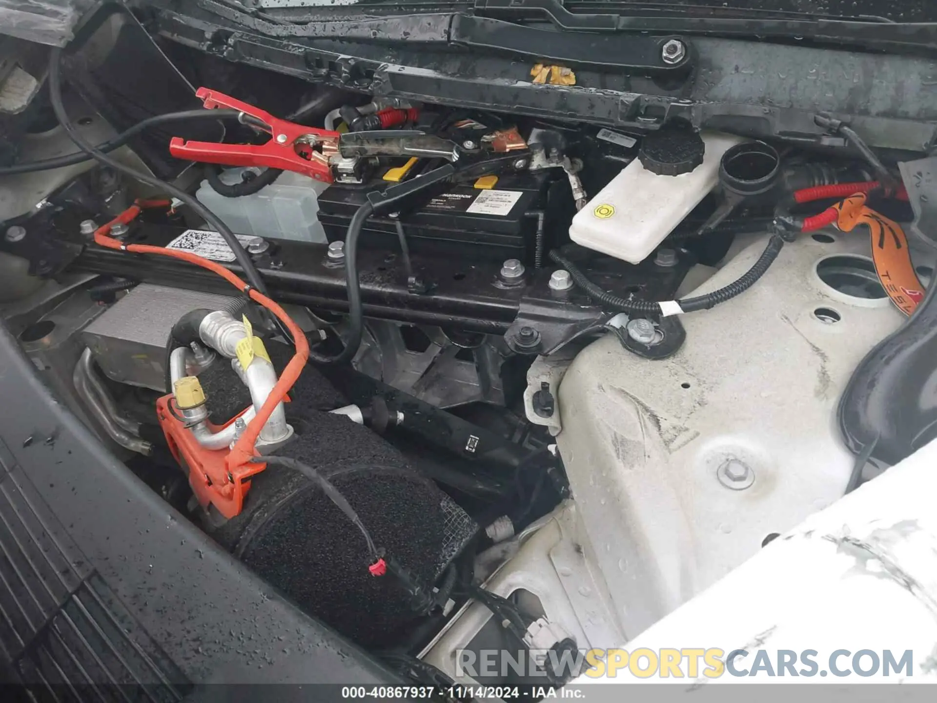 10 Photograph of a damaged car 5YJ3E1EC2MF050249 TESLA MODEL 3 2021