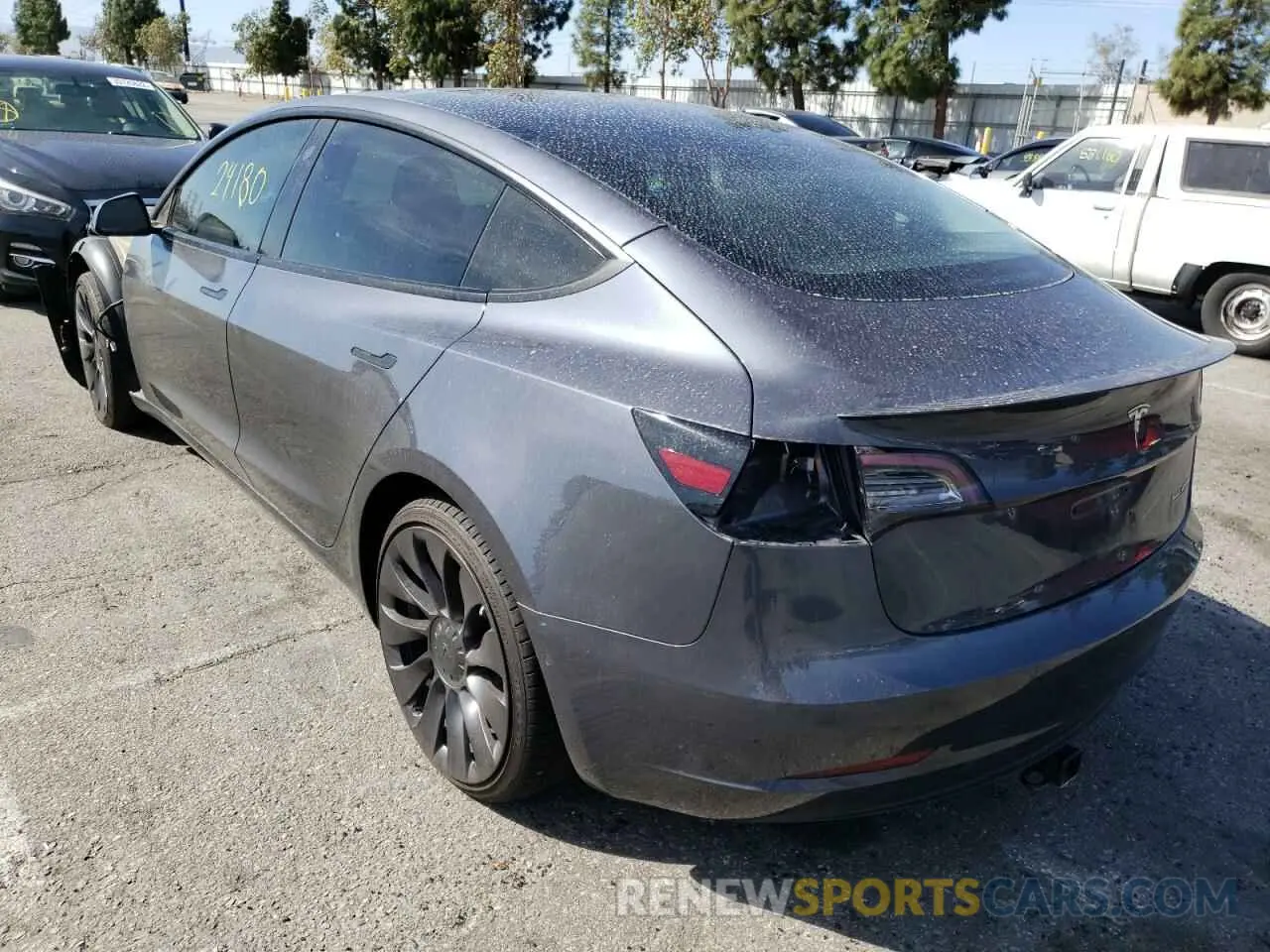 3 Photograph of a damaged car 5YJ3E1EC3MF926097 TESLA MODEL 3 2021