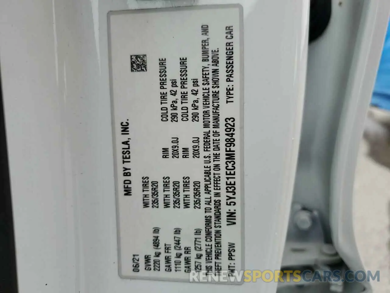12 Photograph of a damaged car 5YJ3E1EC3MF984923 TESLA MODEL 3 2021