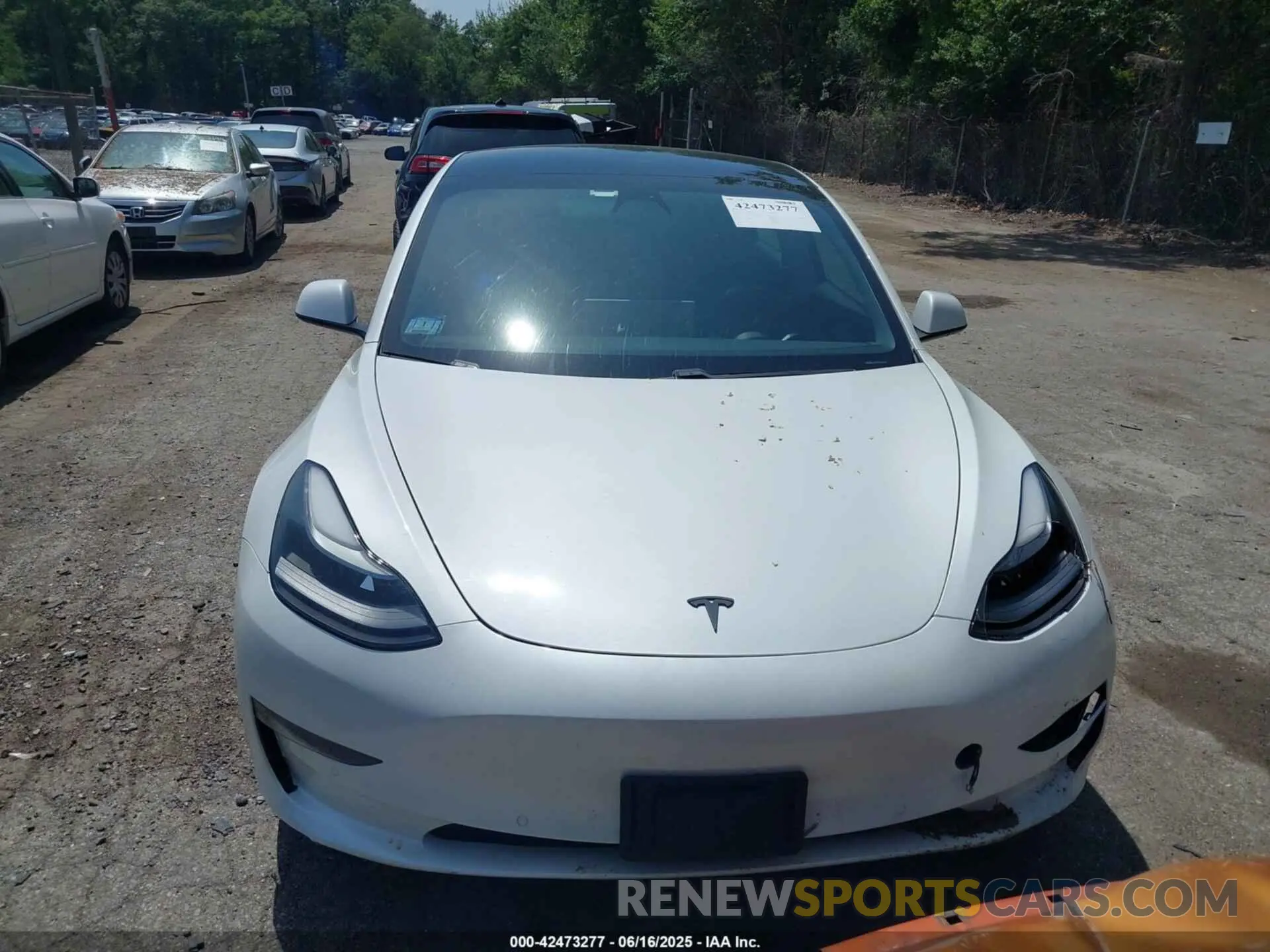 11 Фотография поврежденного автомобиля 5YJ3E1EC4MF044601 TESLA MODEL 3 2021