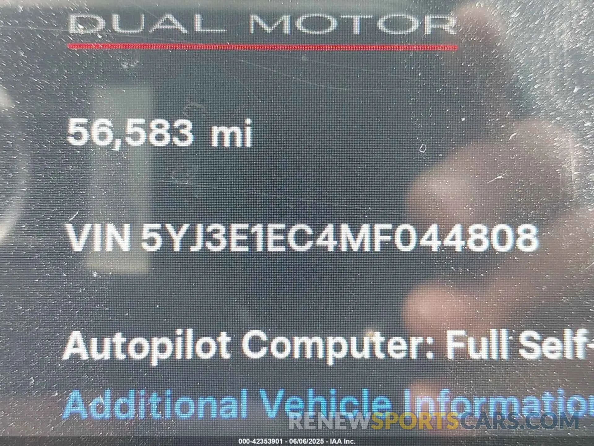 9 Photograph of a damaged car 5YJ3E1EC4MF044808 TESLA MODEL 3 2021