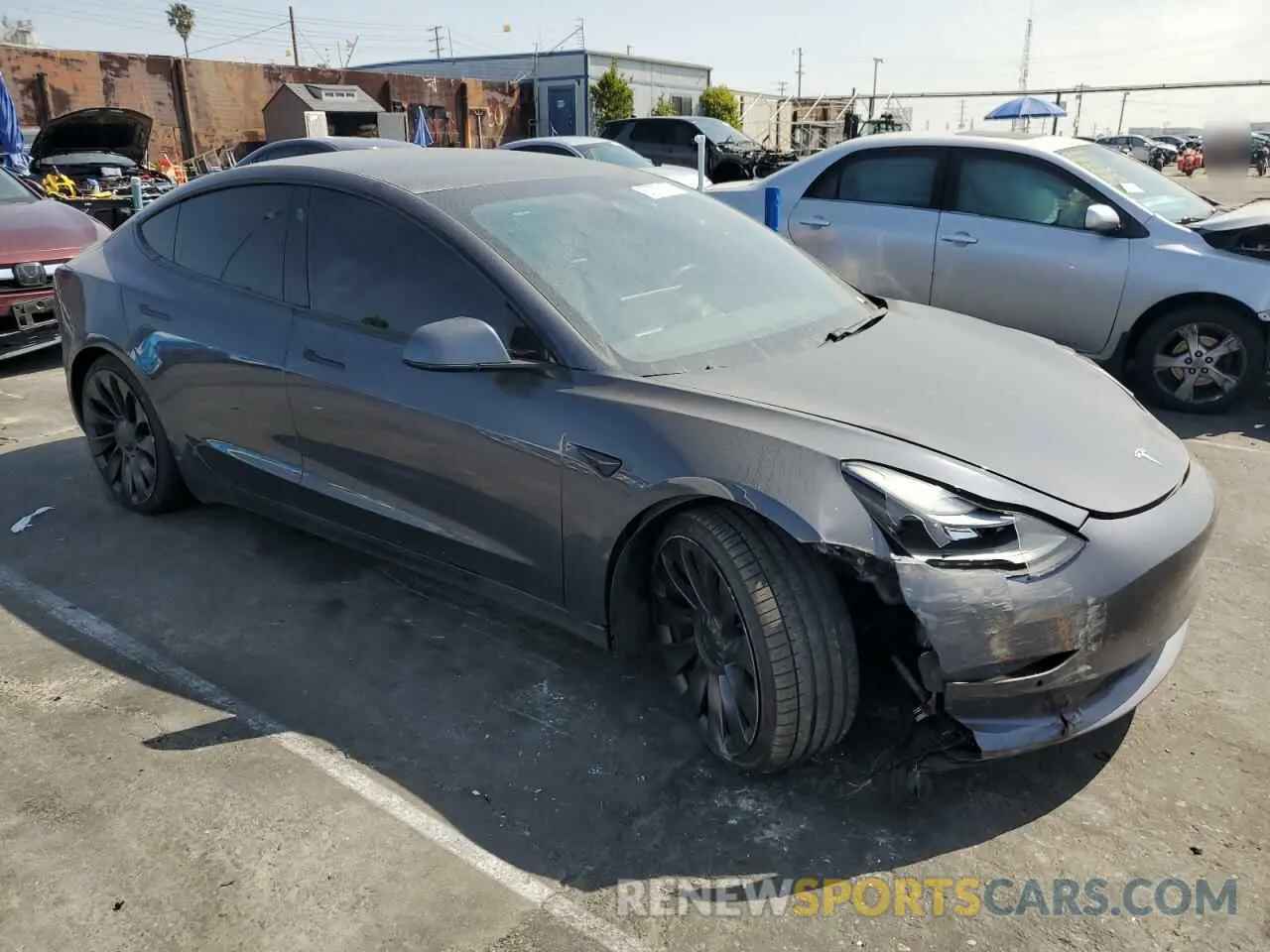 4 Фотография поврежденного автомобиля 5YJ3E1EC4MF076254 TESLA MODEL 3 2021