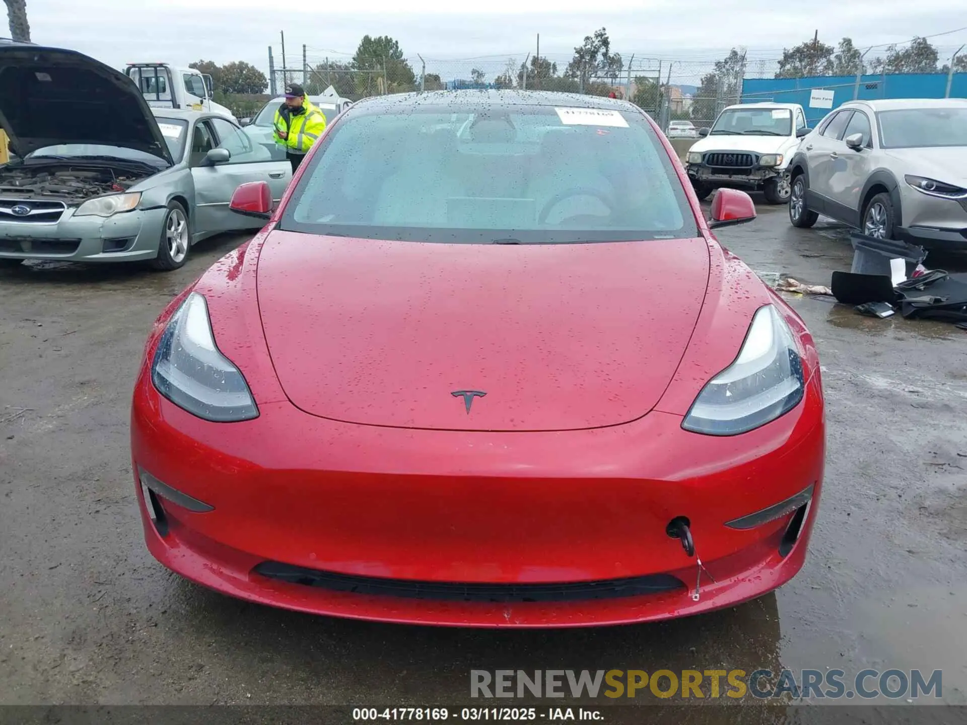 12 Фотография поврежденного автомобиля 5YJ3E1EC5MF050598 TESLA MODEL 3 2021
