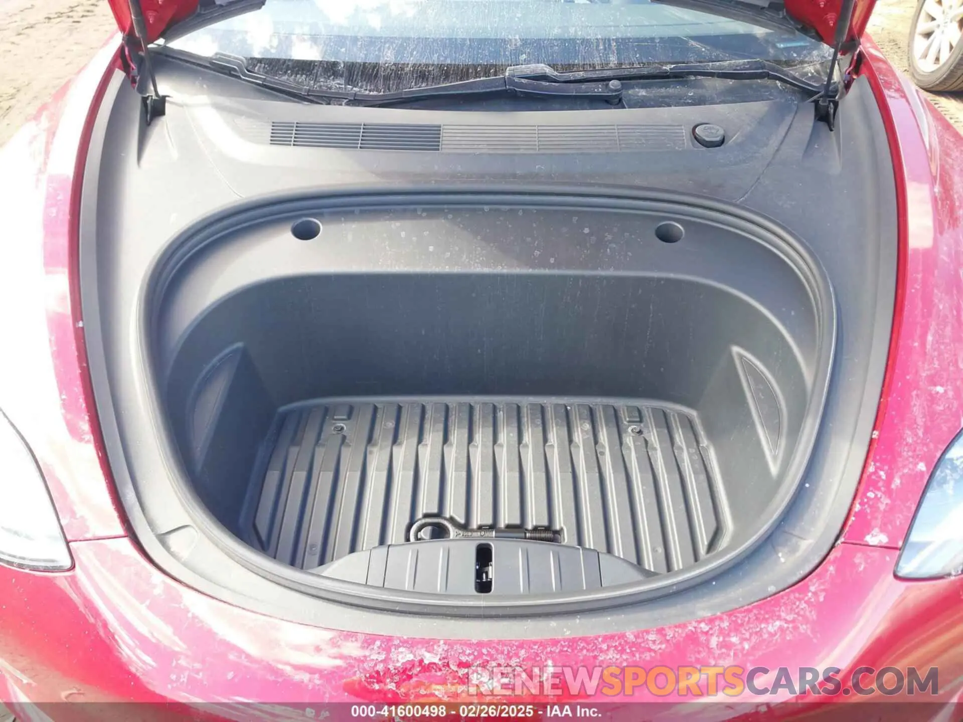 10 Photograph of a damaged car 5YJ3E1EC5MF061178 TESLA MODEL 3 2021