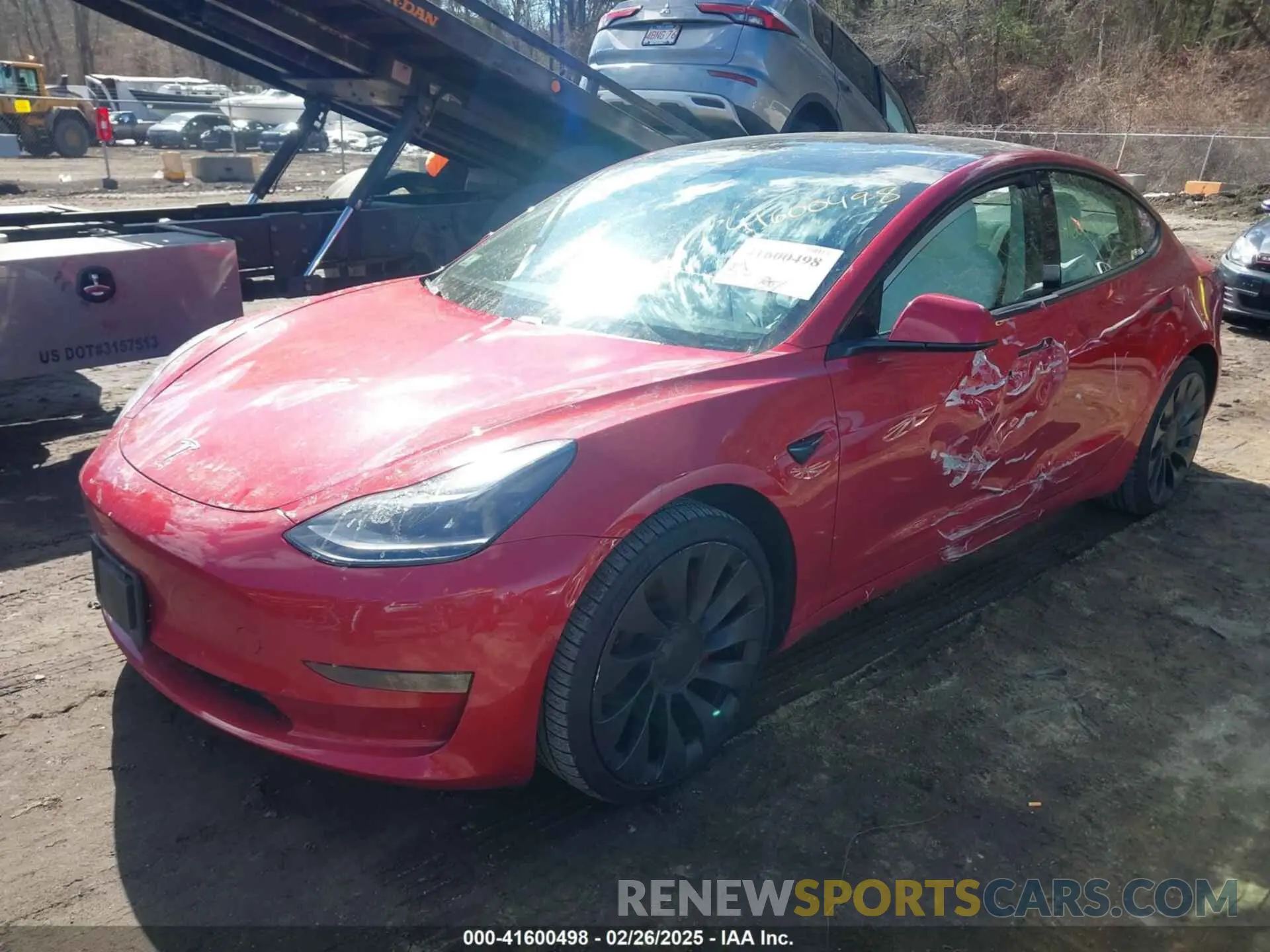 2 Photograph of a damaged car 5YJ3E1EC5MF061178 TESLA MODEL 3 2021