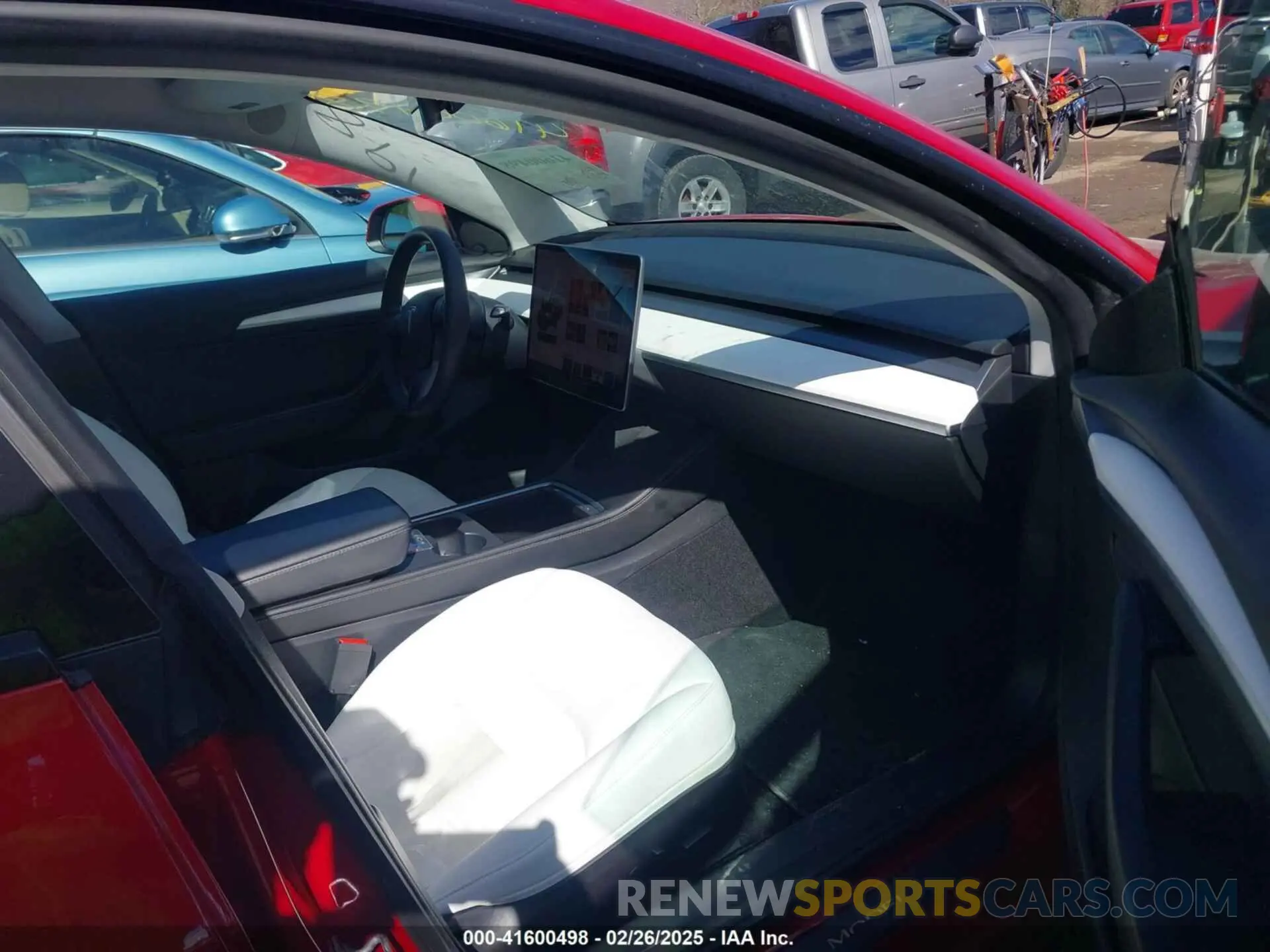 5 Photograph of a damaged car 5YJ3E1EC5MF061178 TESLA MODEL 3 2021