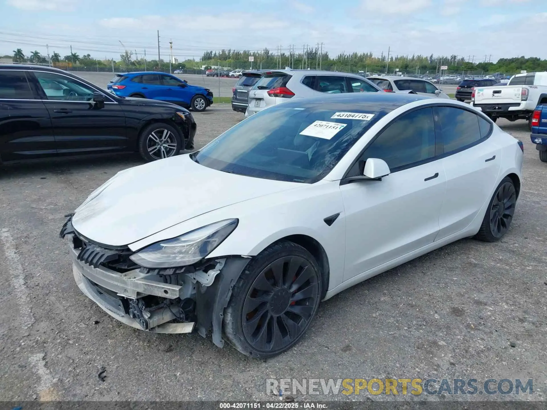 2 Photograph of a damaged car 5YJ3E1EC5MF984891 TESLA MODEL 3 2021